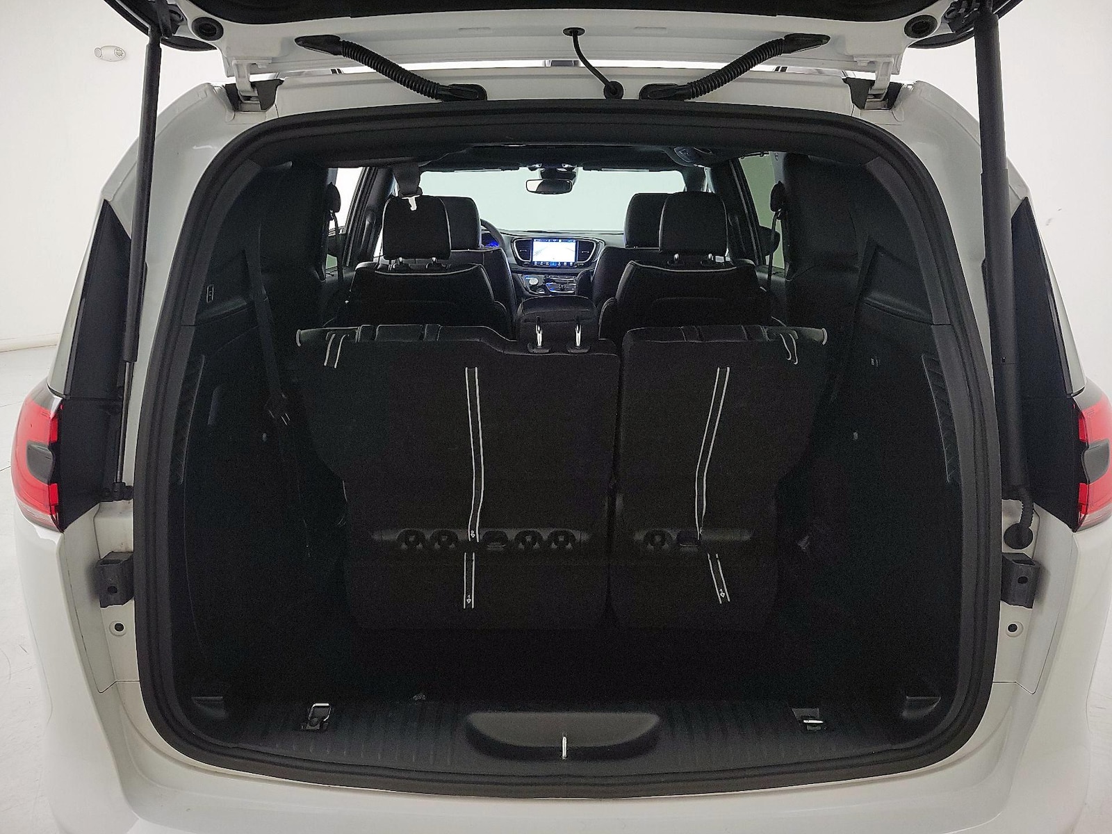 2025 Chrysler Pacifica Limited - Photo 24