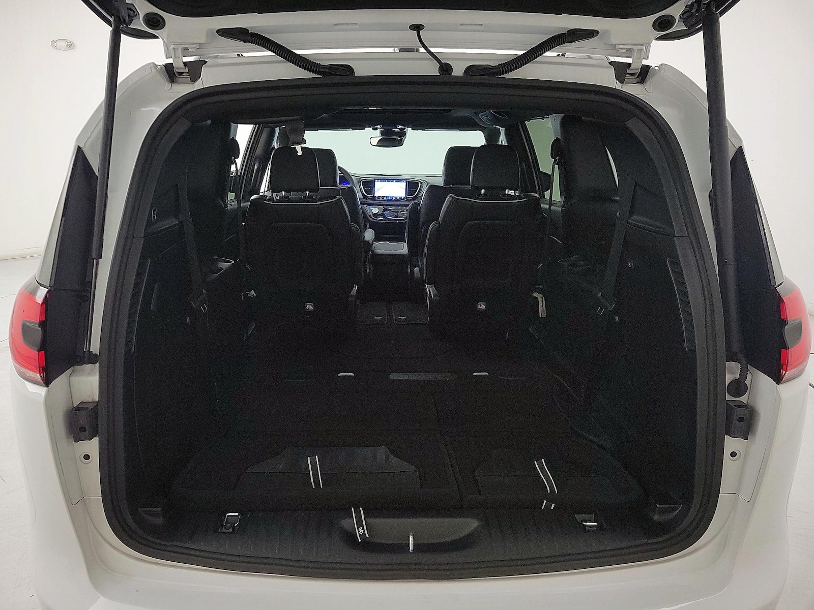 2025 Chrysler Pacifica Limited - Photo 25