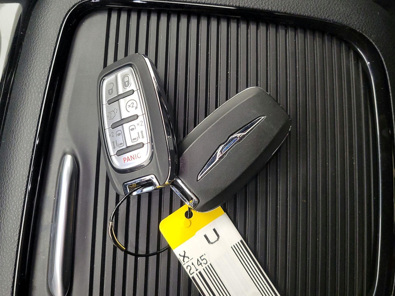 2025 Chrysler Pacifica Limited - Photo 27