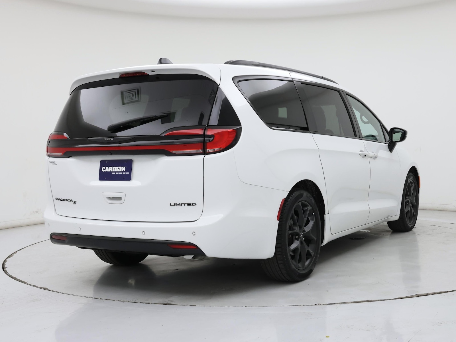 2025 Chrysler Pacifica Limited - Photo 9