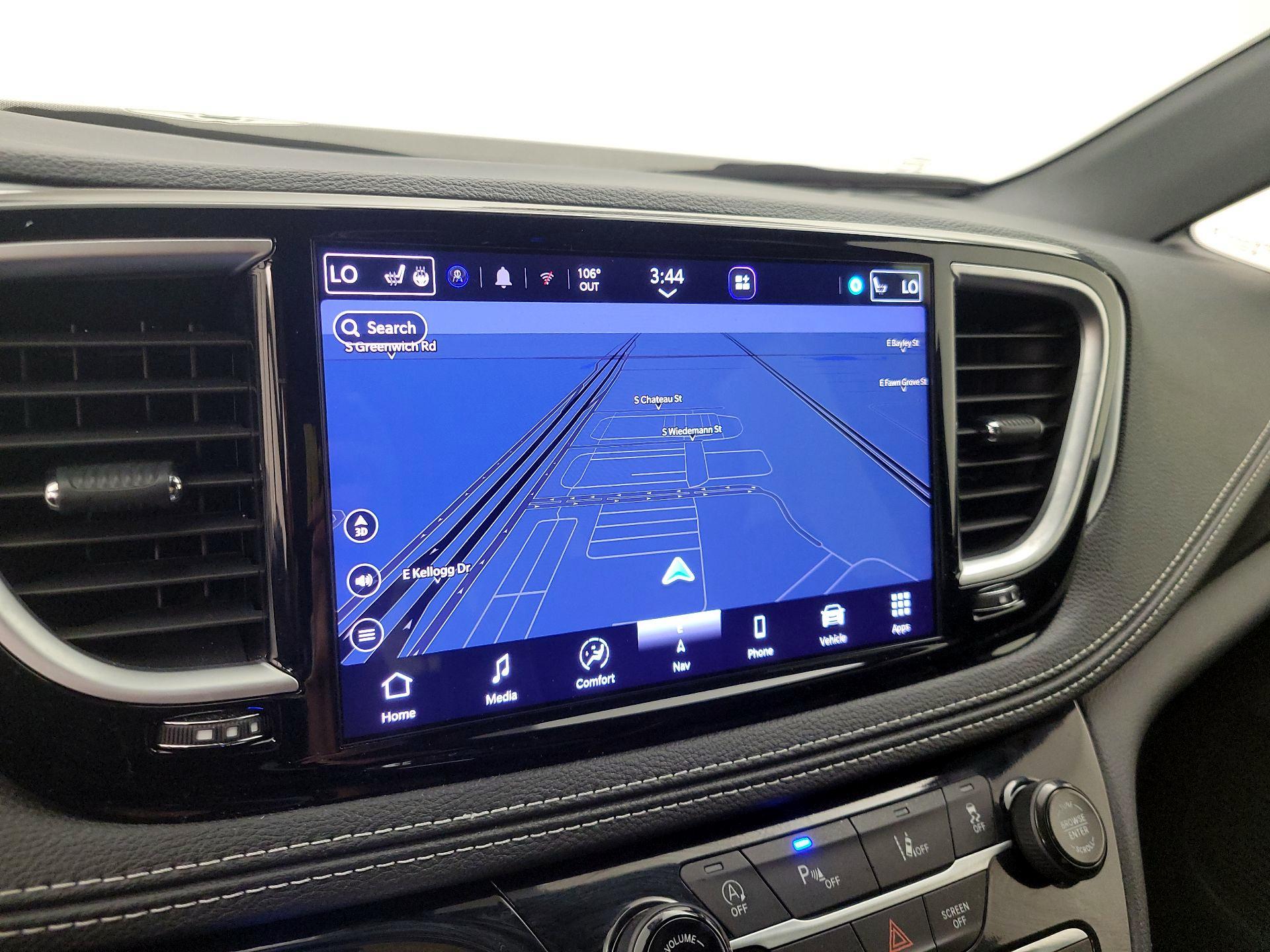Thumbnail: 2025 Chrysler Pacifica - 14