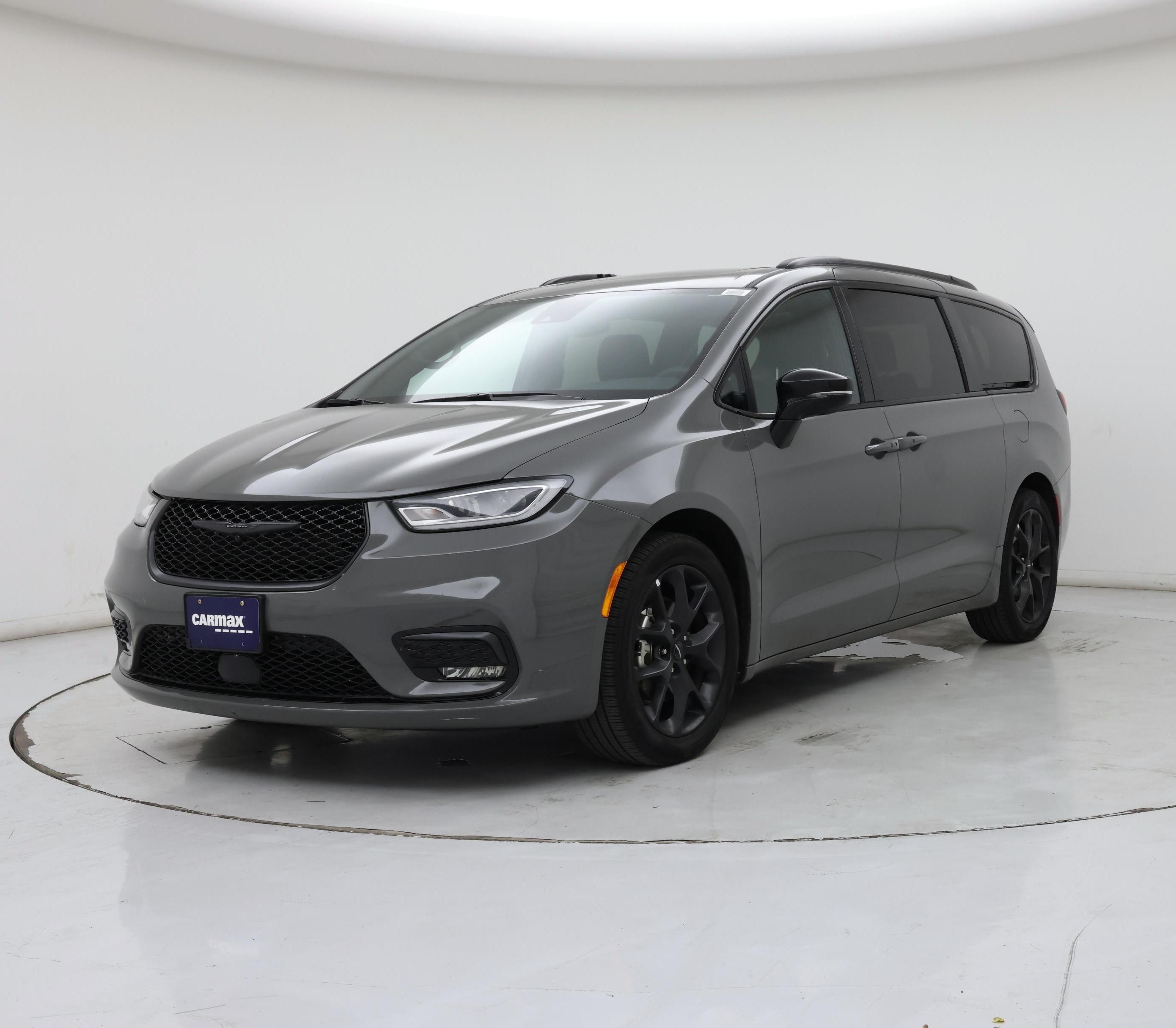 Thumbnail: 2025 Chrysler Pacifica - 4