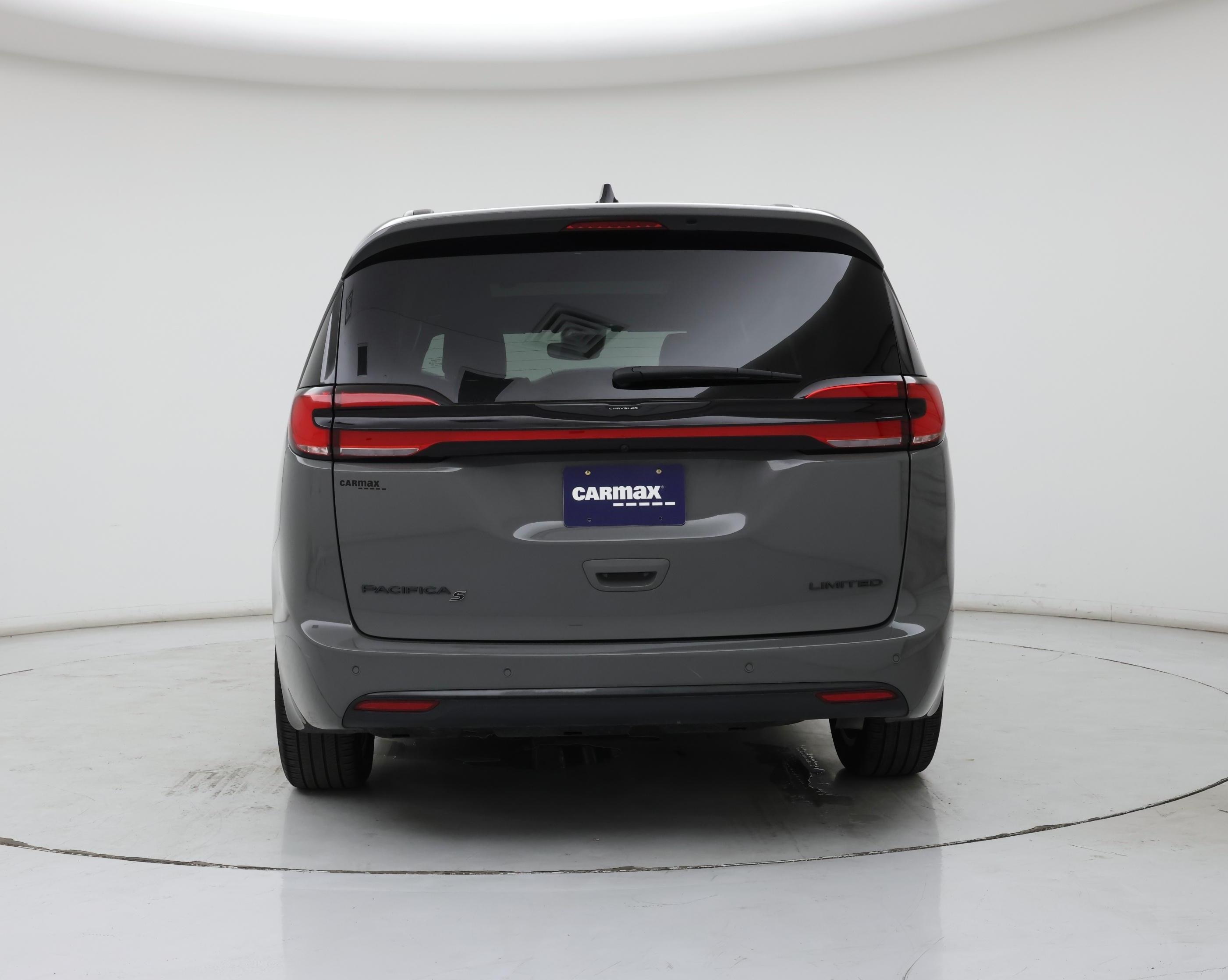 Thumbnail: 2025 Chrysler Pacifica - 6