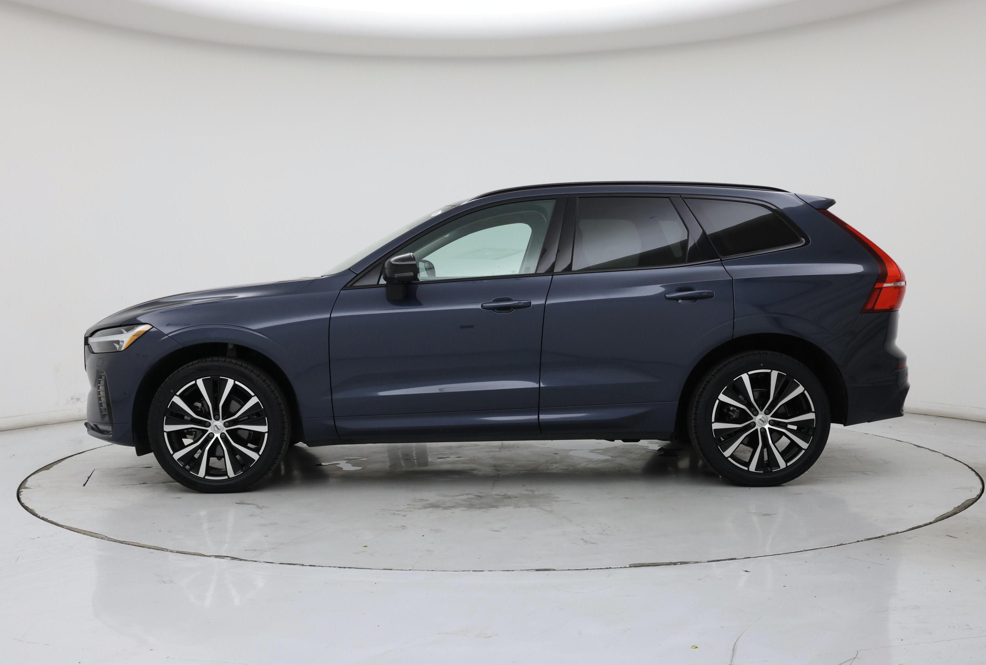 Thumbnail: 2024 Volvo XC60 - 3