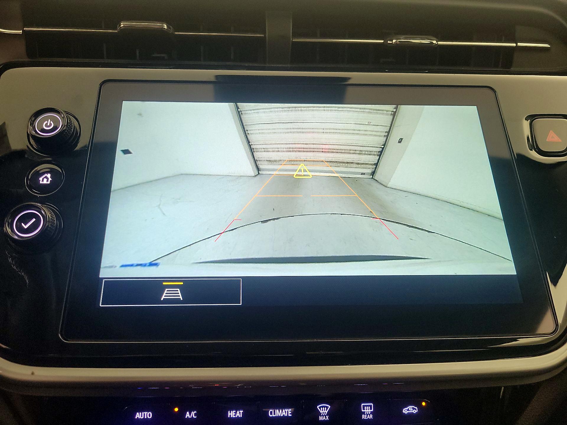 Thumbnail: 2023 Chevrolet Bolt EUV - 14