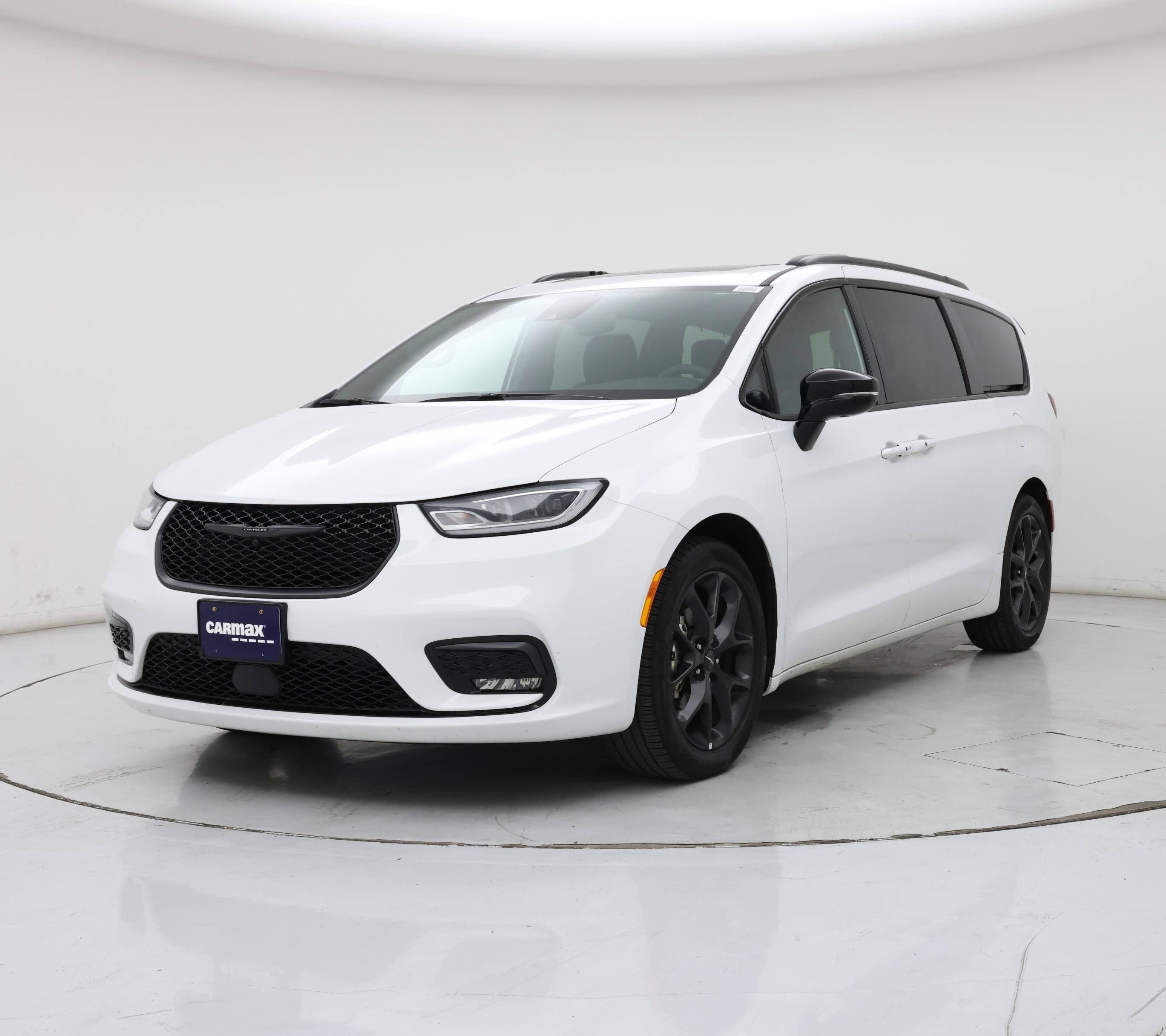 Thumbnail: 2025 Chrysler Pacifica - 4