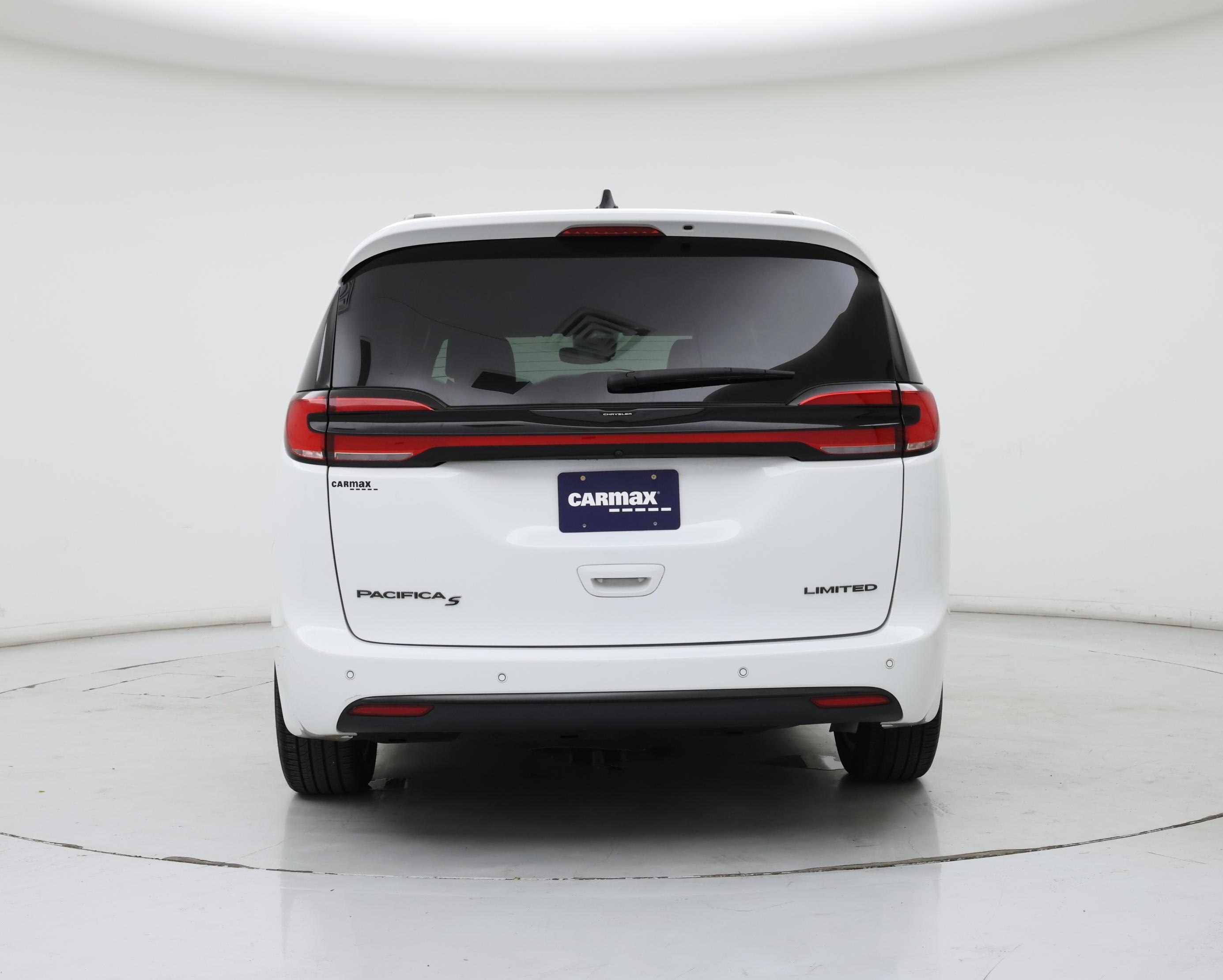 Thumbnail: 2025 Chrysler Pacifica - 6