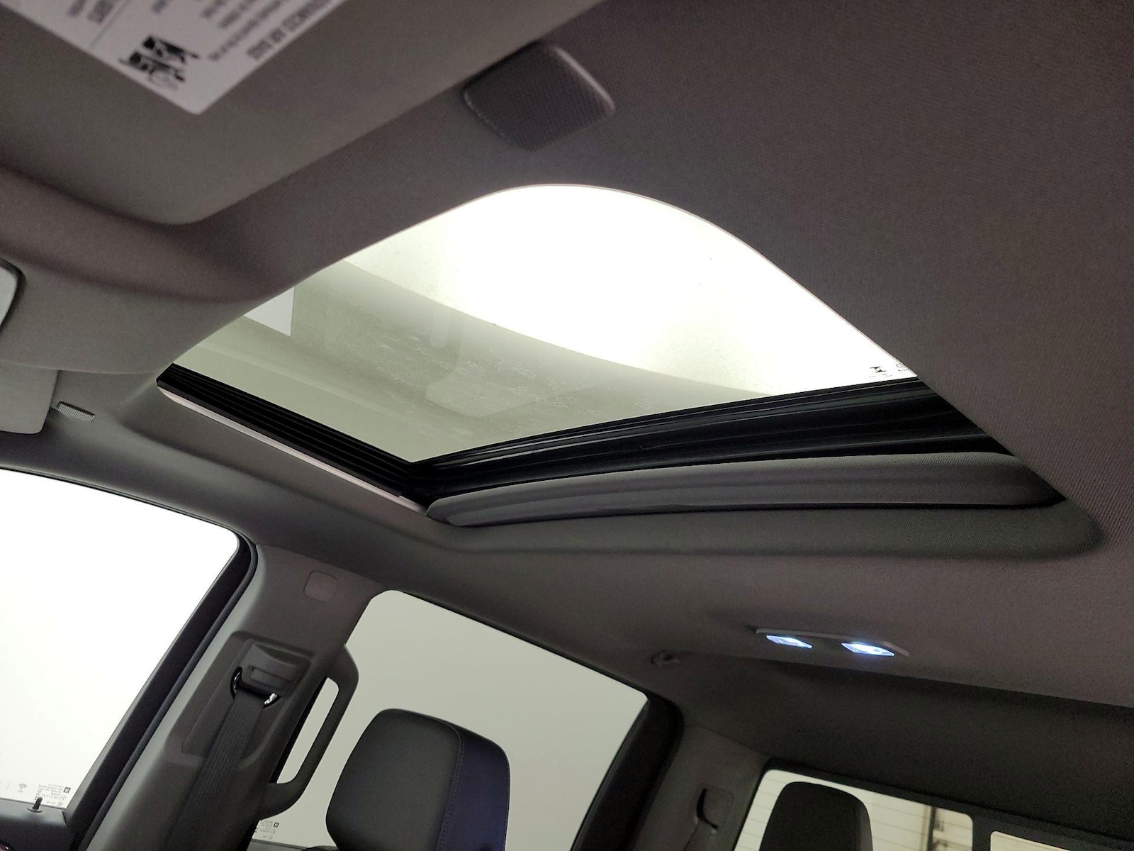 2024 Chevrolet Silverado 1500 LTZ - Photo 19