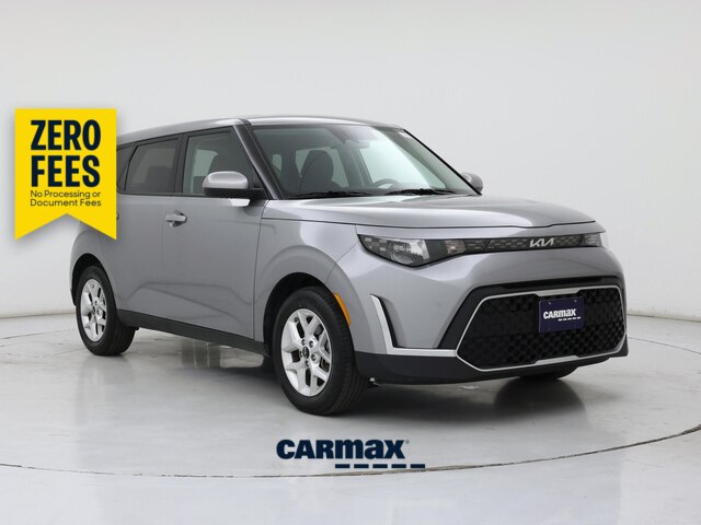 Gray 2025 Kia Soul SUV / Crossover Front-Wheel Drive Automatic
