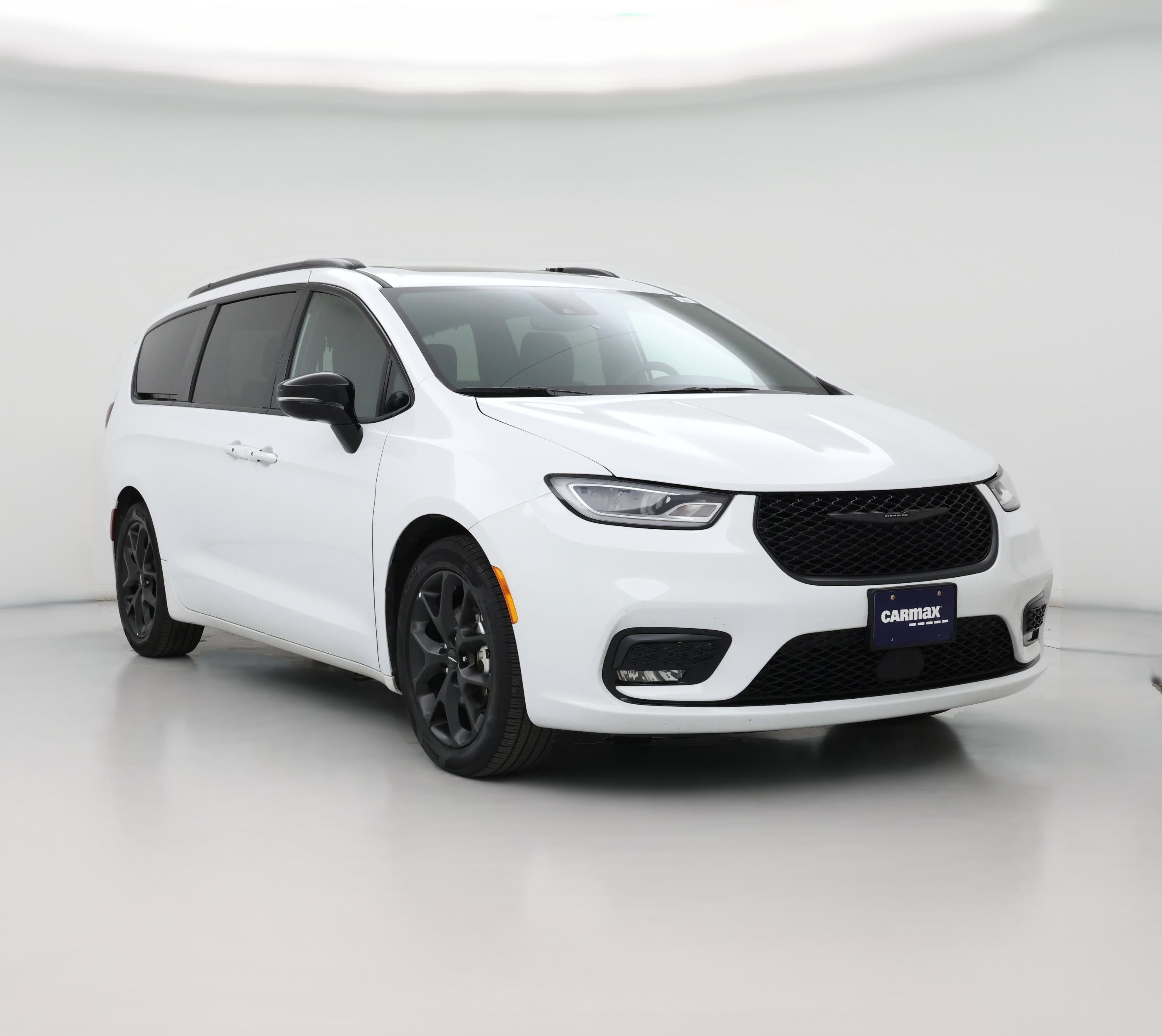 Thumbnail: 2025 Chrysler Pacifica - 1