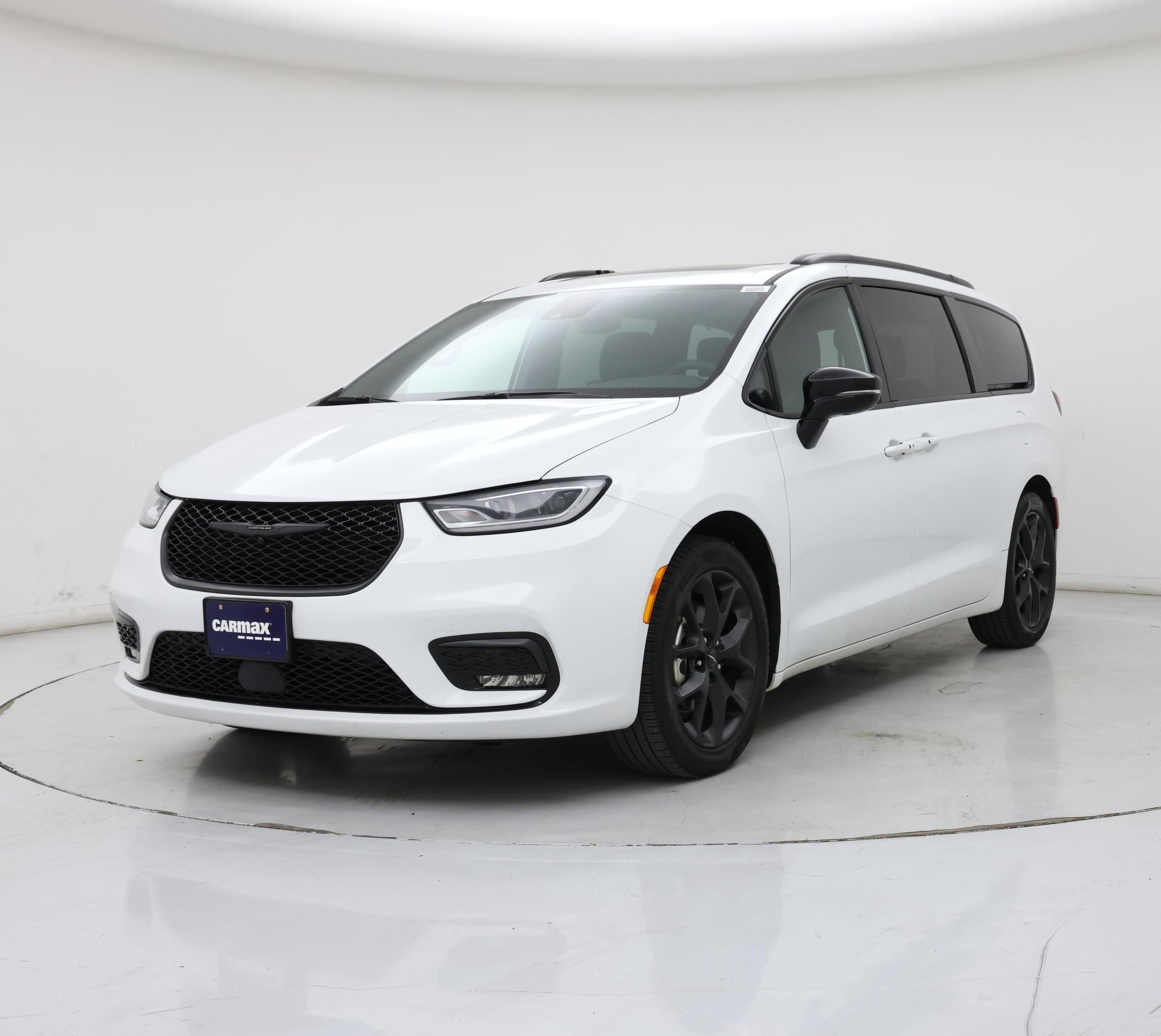 Thumbnail: 2025 Chrysler Pacifica - 4