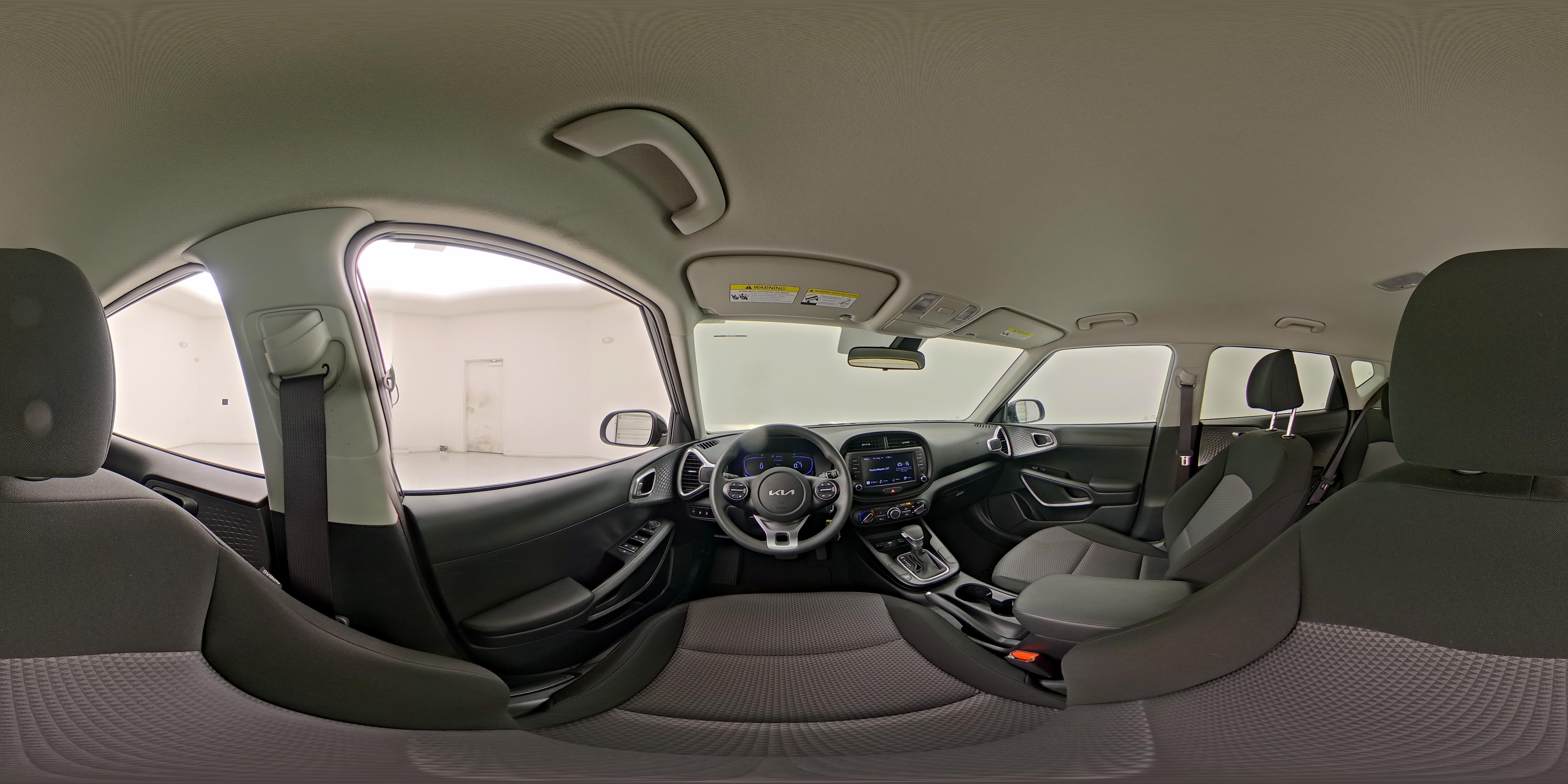 2025 Kia Soul LX - Photo 27