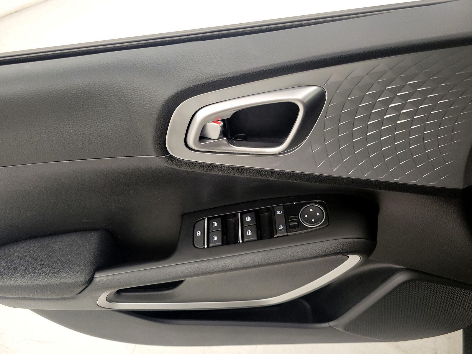 2025 Kia Soul LX - Photo 13