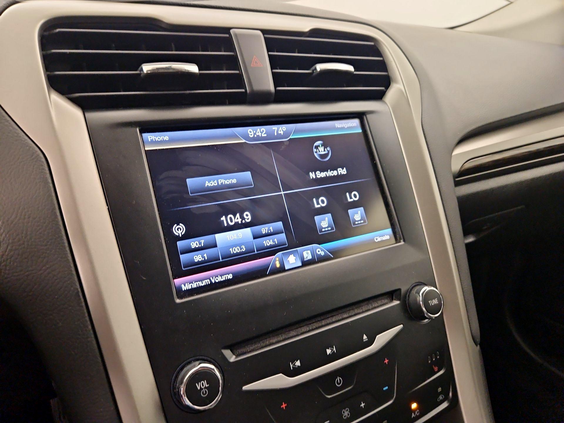 Thumbnail: 2014 Ford Fusion - 15