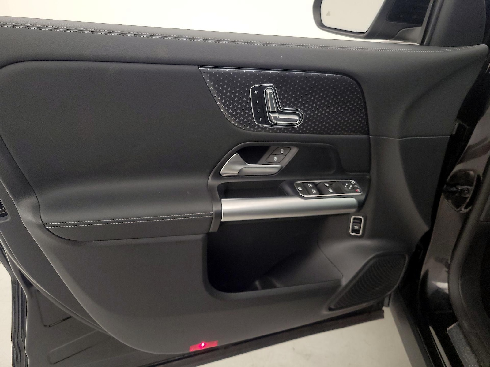 2025 Mercedes-Benz GLA GLA250 - Photo 13