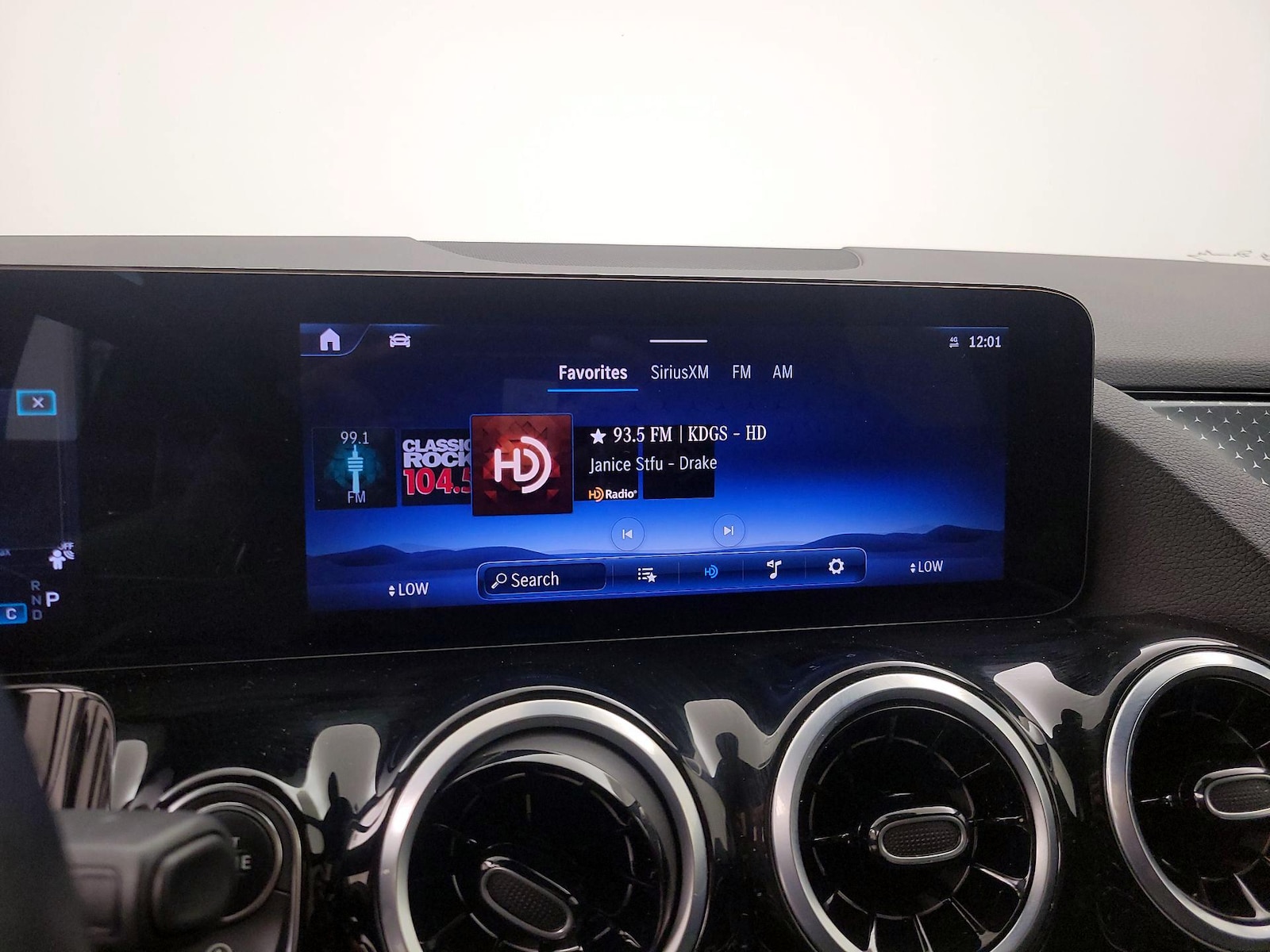 2025 Mercedes-Benz GLA GLA250 - Photo 16