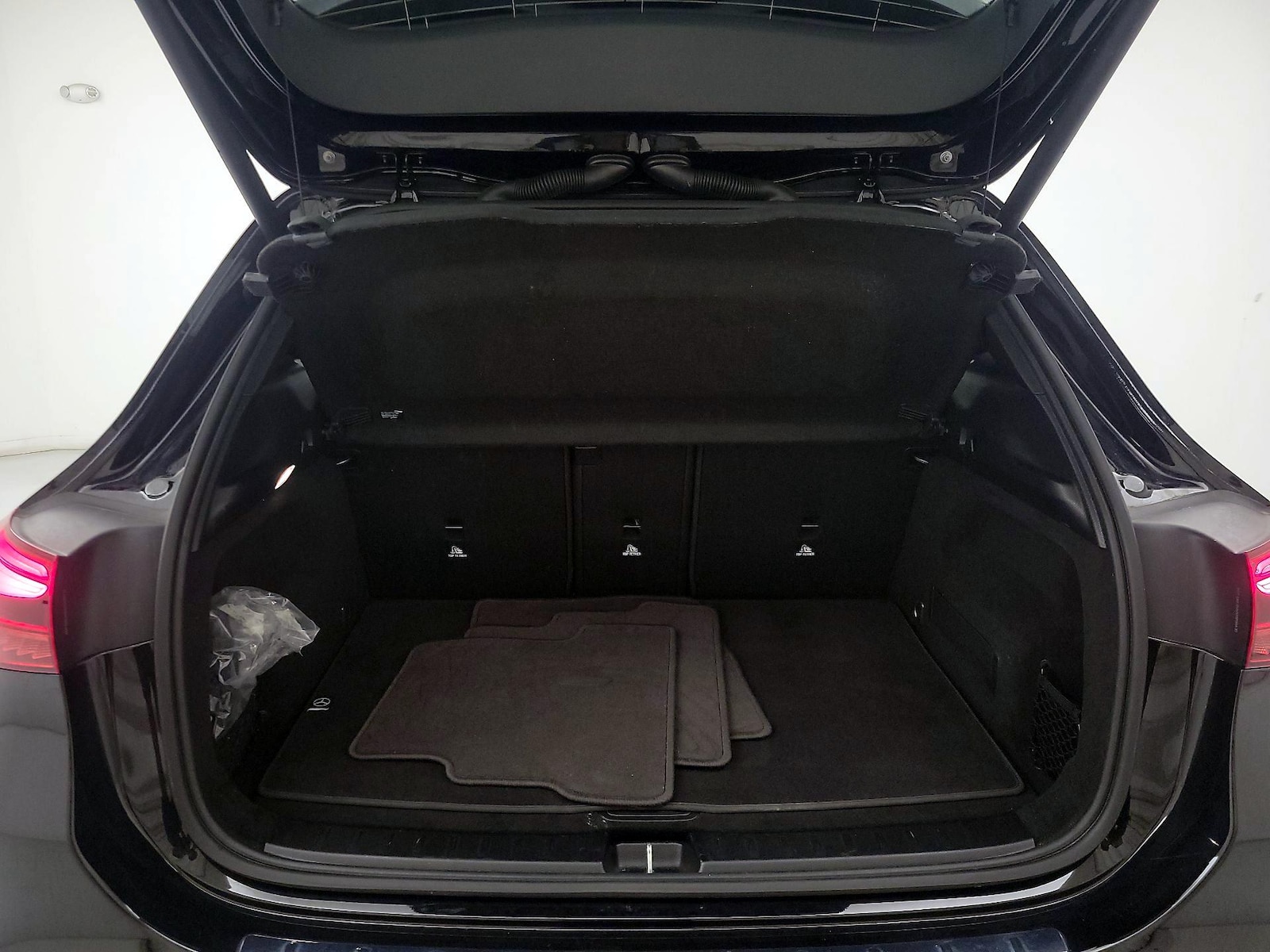 2025 Mercedes-Benz GLA GLA250 - Photo 21