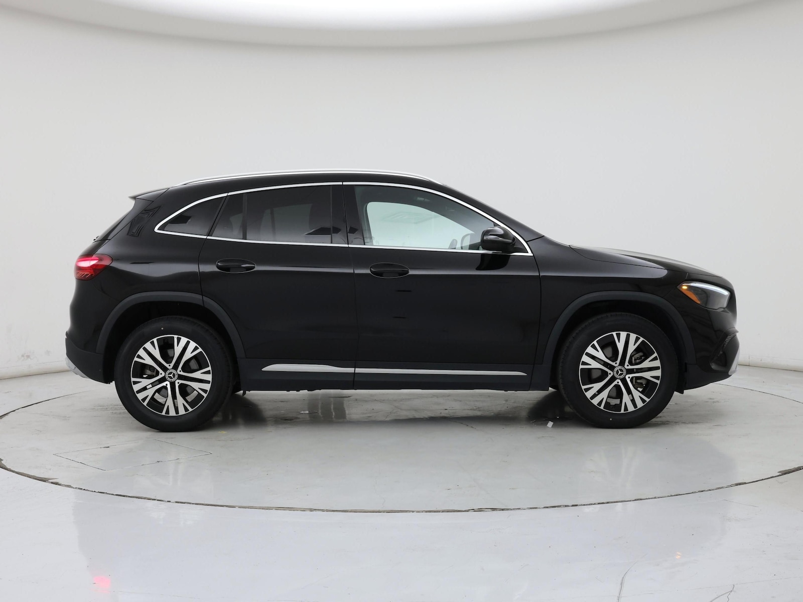 2025 Mercedes-Benz GLA GLA250 - Photo 8
