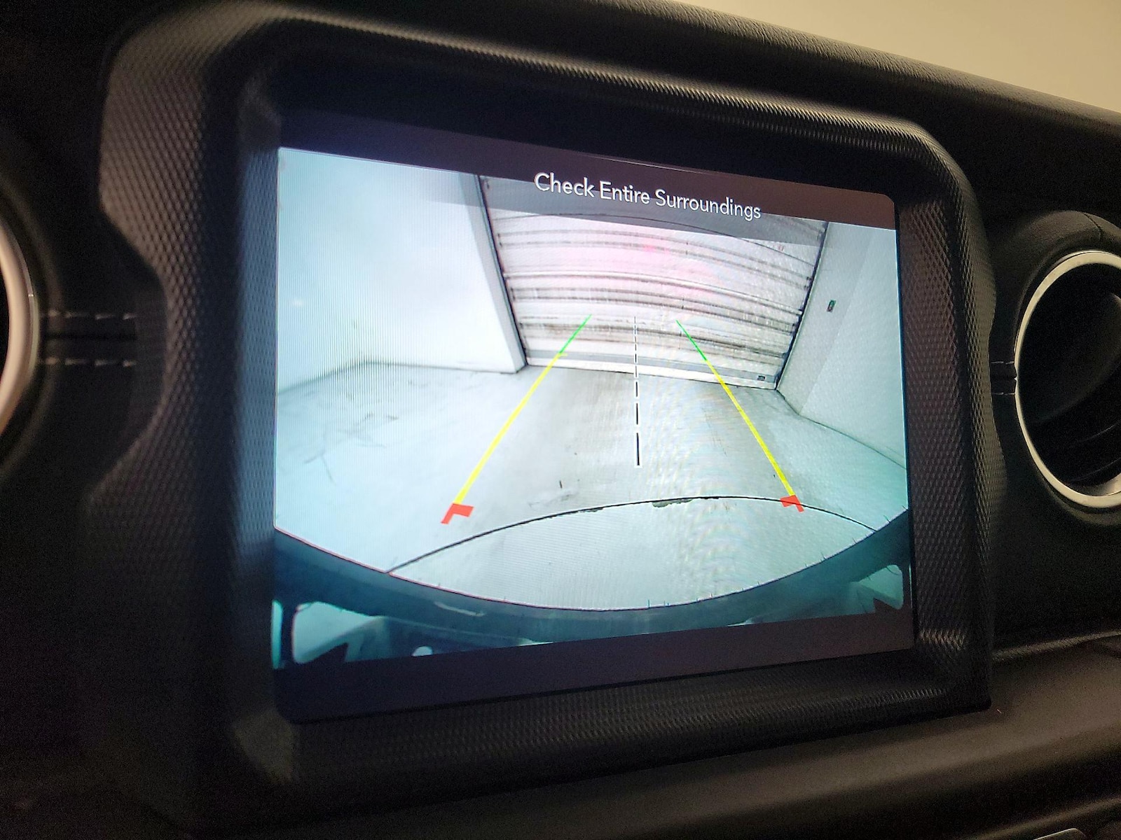 2021 Jeep Wrangler Unlimited Sahara 4XE - Photo 14