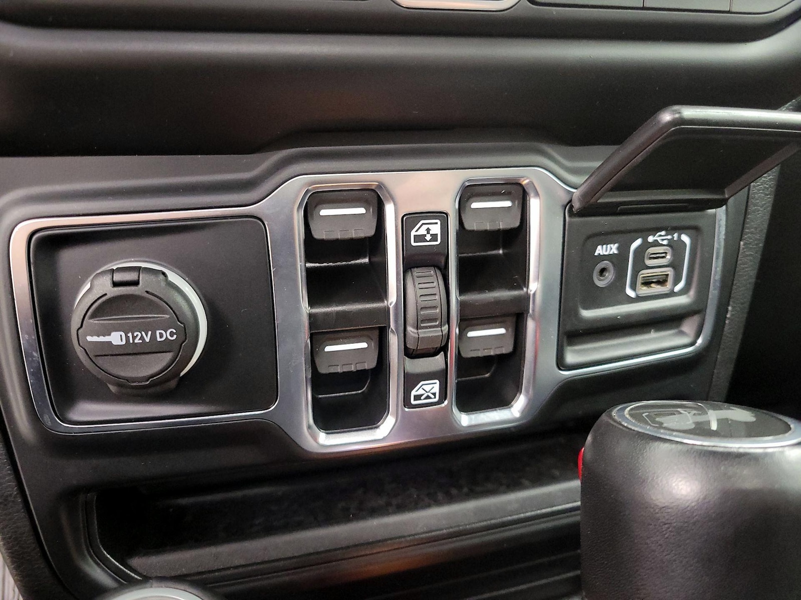 2021 Jeep Wrangler Unlimited Sahara 4XE - Photo 18