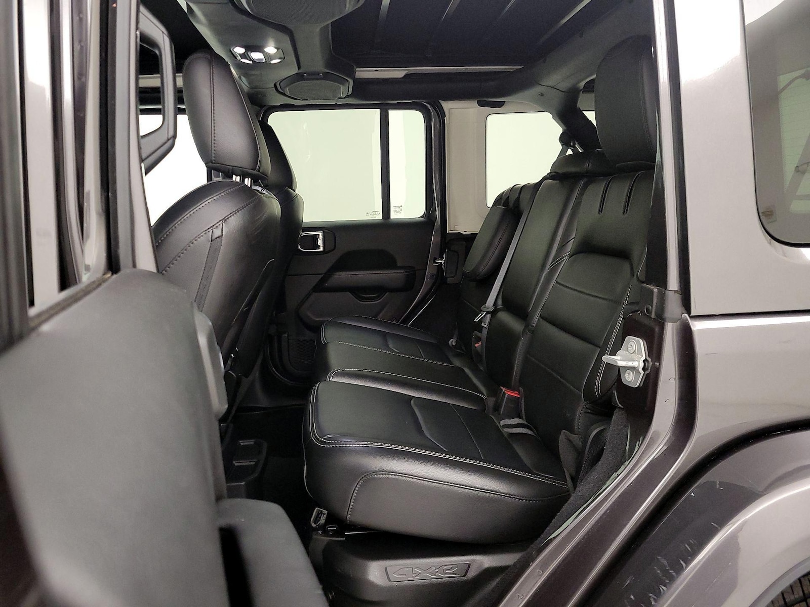 2021 Jeep Wrangler Unlimited Sahara 4XE - Photo 19