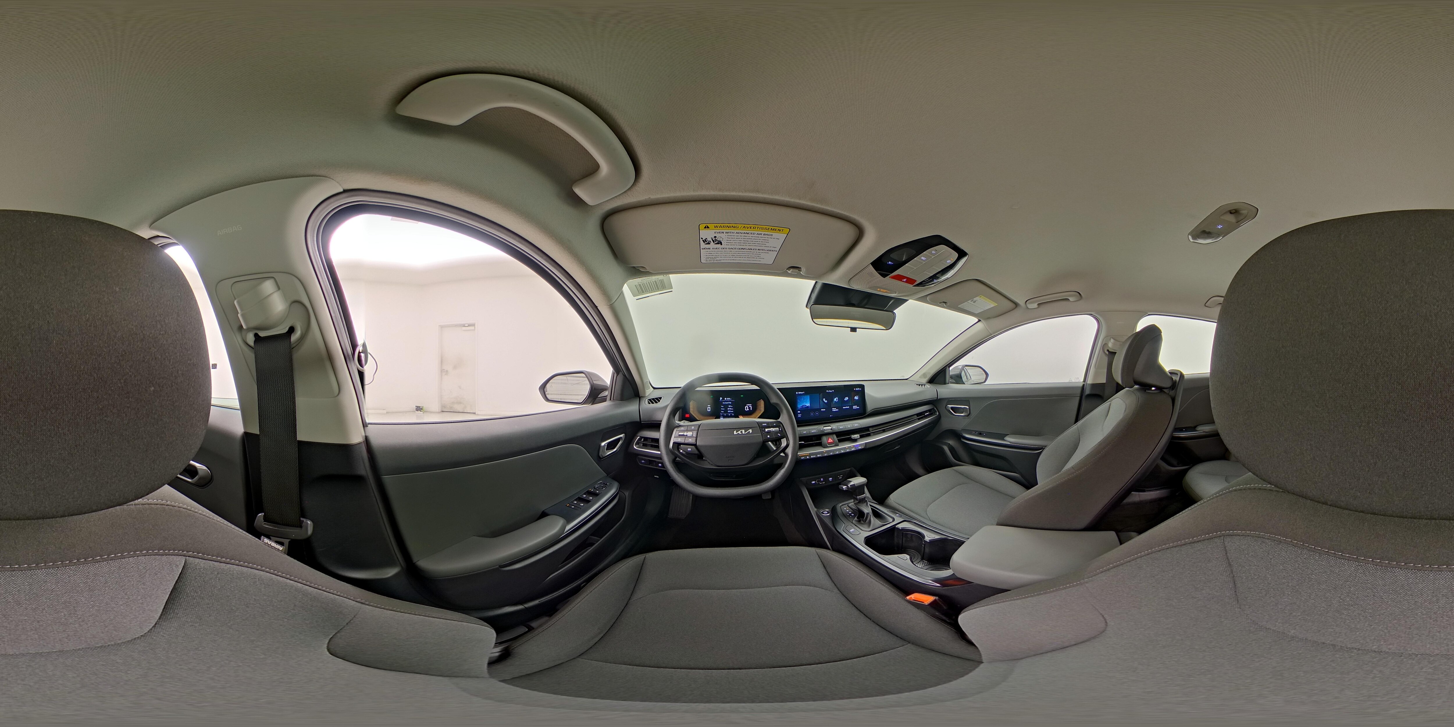 2025 Kia K4 LXS - Photo 26