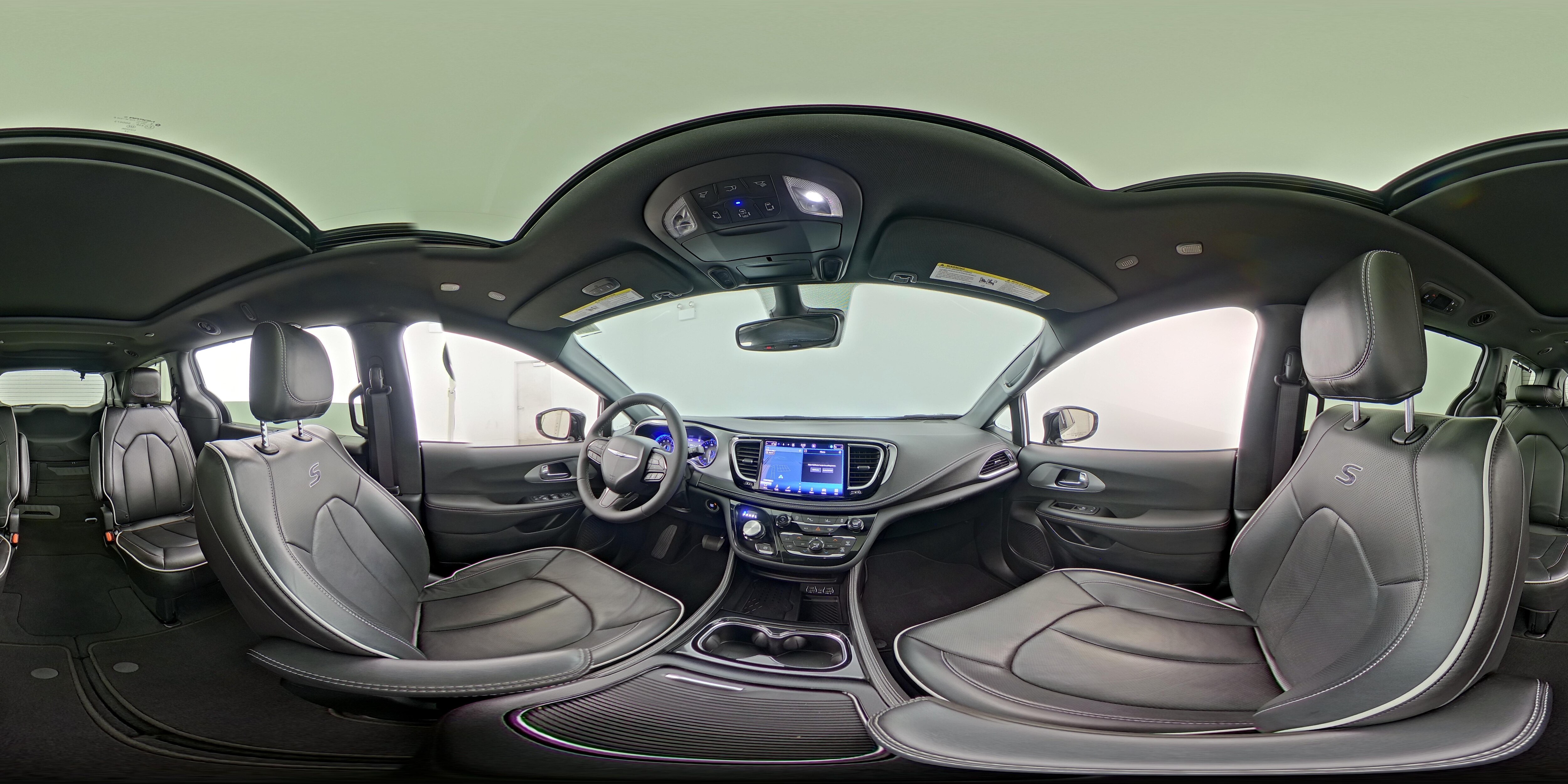 2025 Chrysler Pacifica Limited - Photo 28