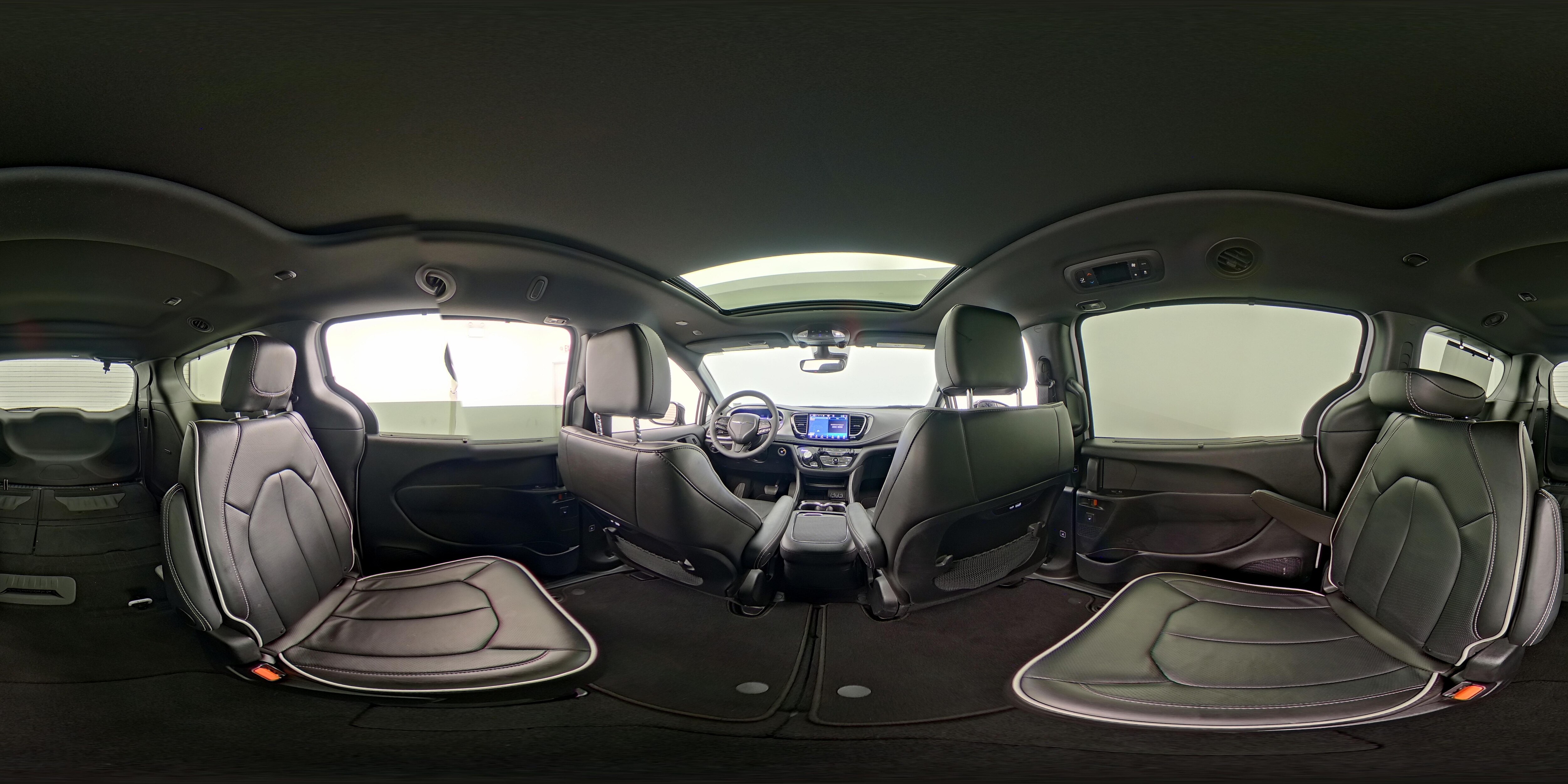 2025 Chrysler Pacifica Limited - Photo 29