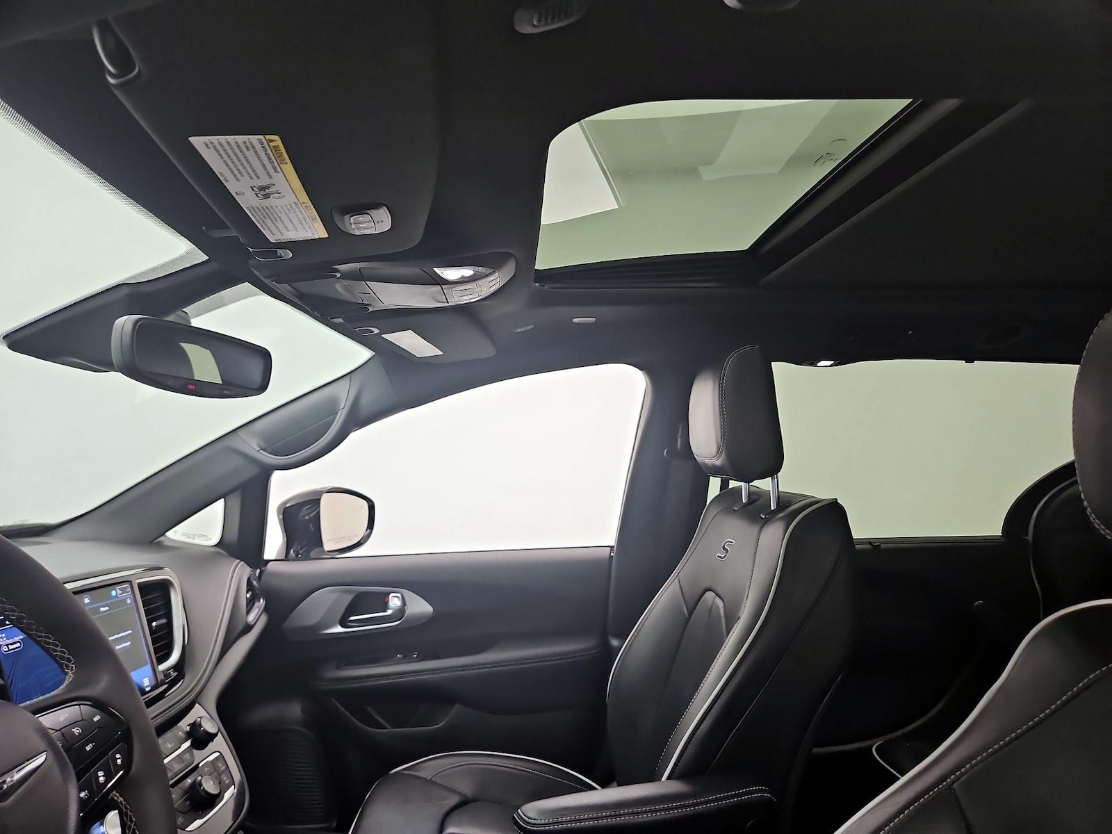 2025 Chrysler Pacifica Limited - Photo 21