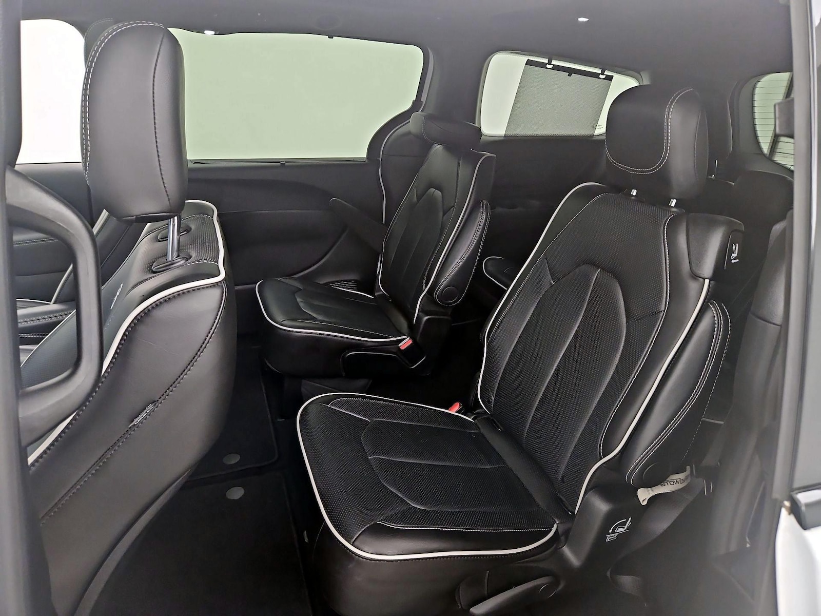 2025 Chrysler Pacifica Limited - Photo 22