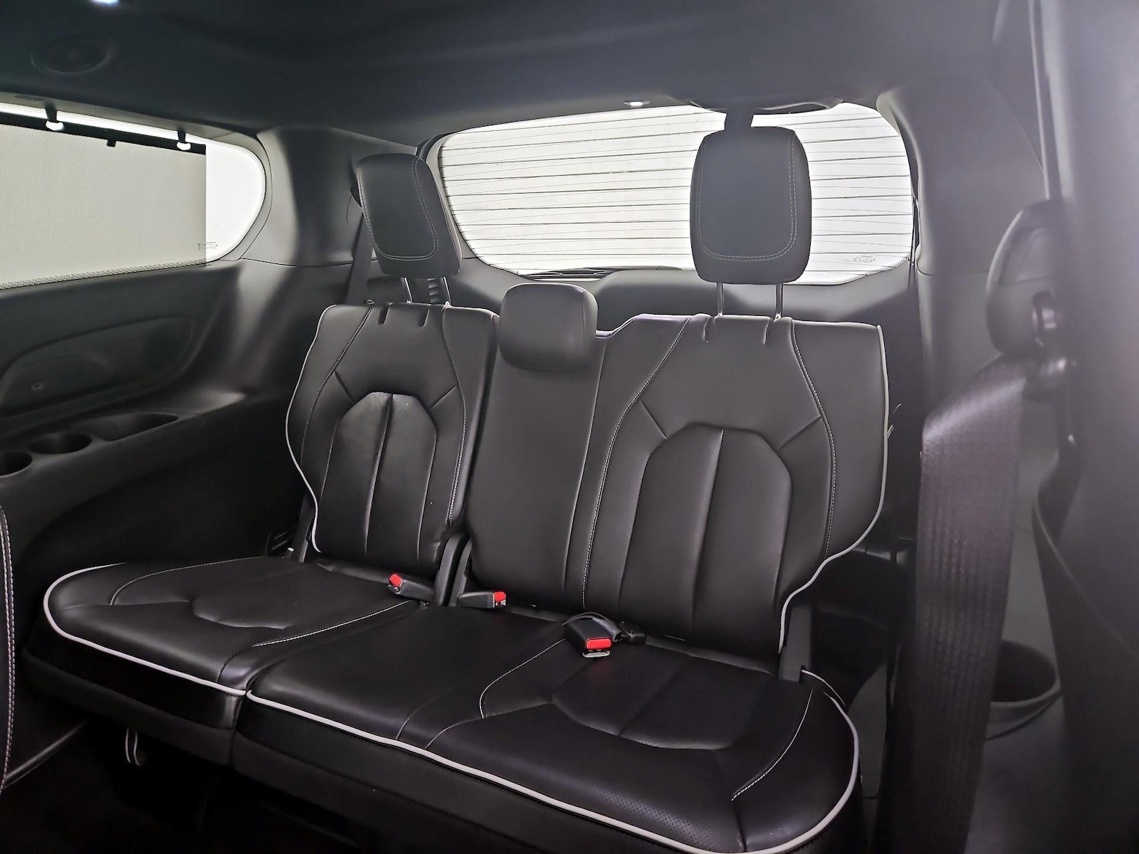 2025 Chrysler Pacifica Limited - Photo 23