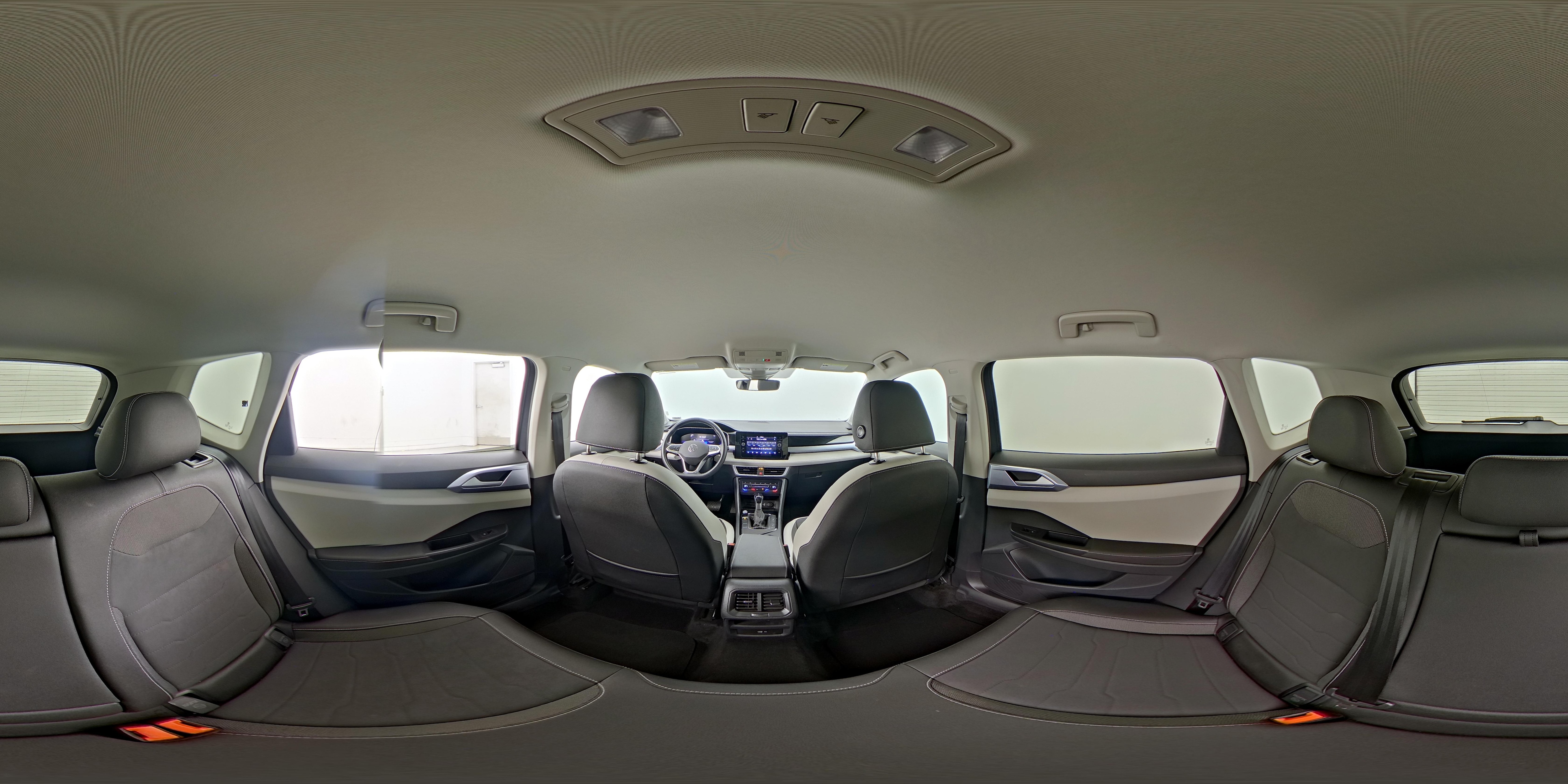 2025 Volkswagen Taos SE - Photo 25