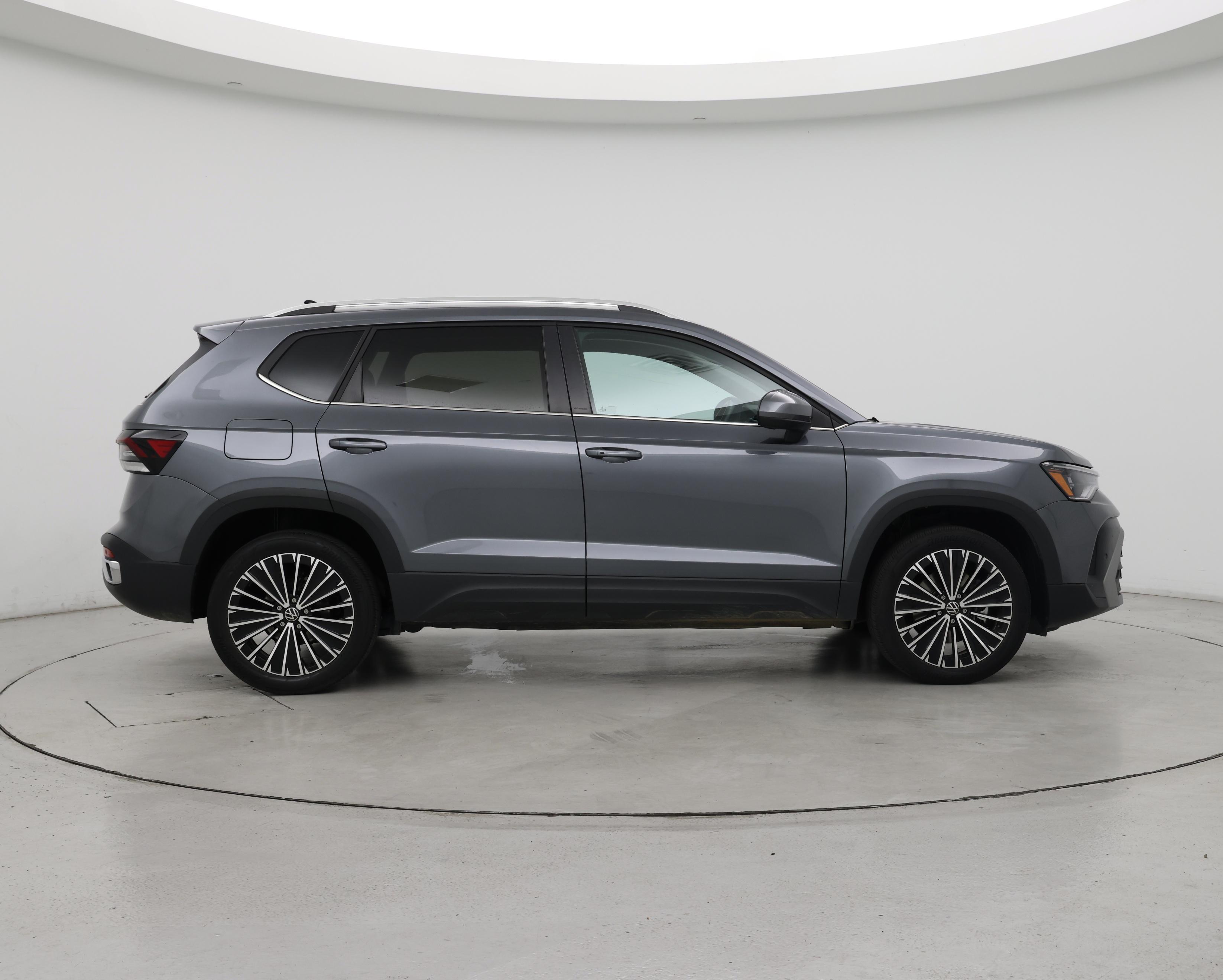 Thumbnail: 2025 Volkswagen Taos - 7