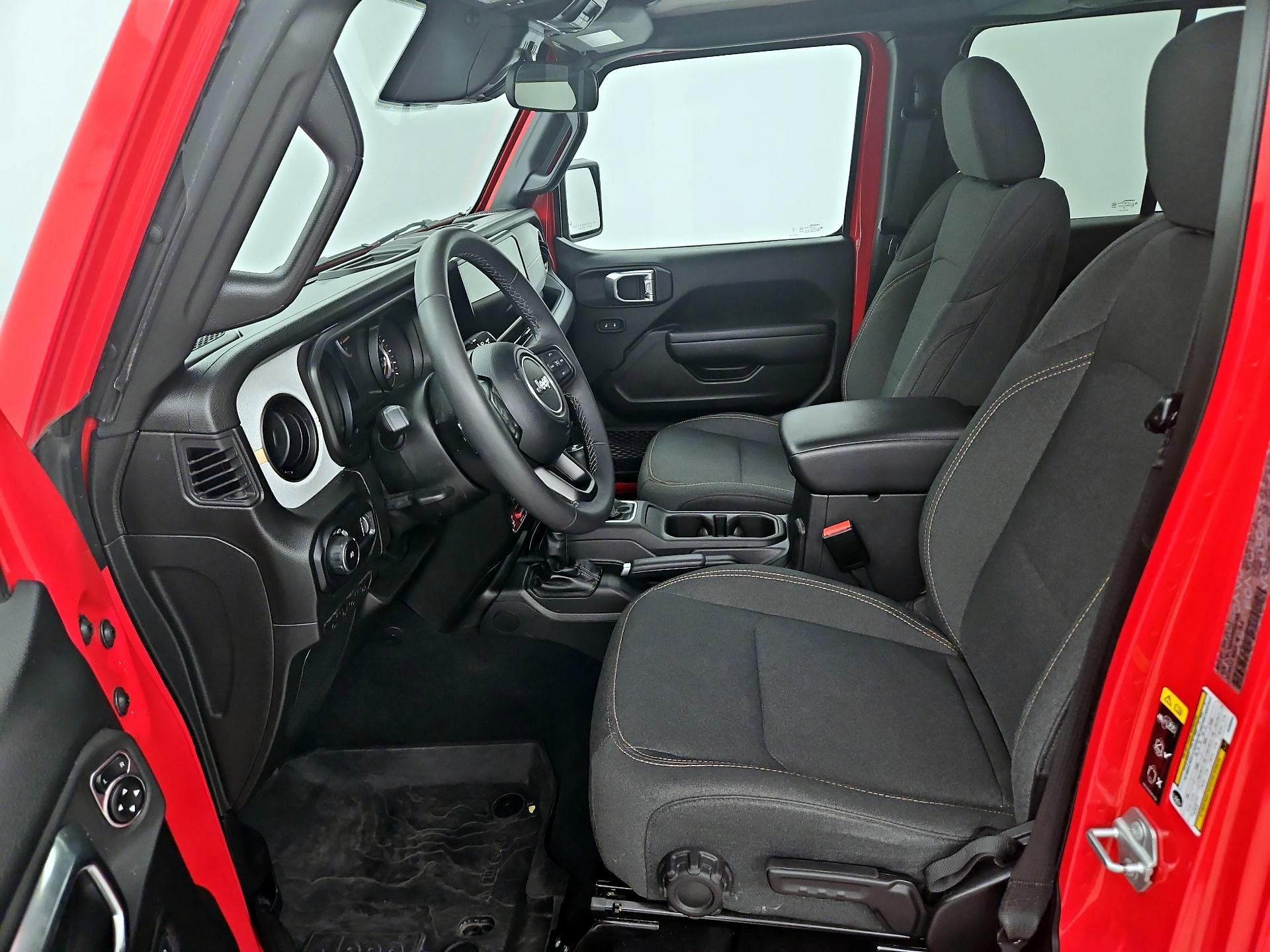 Thumbnail: 2025 Jeep Wrangler - 11