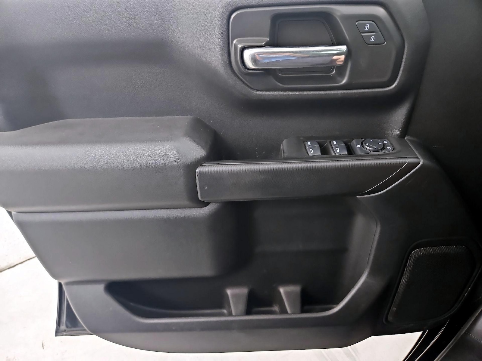 2025 GMC Sierra 1500 Pro - Photo 13