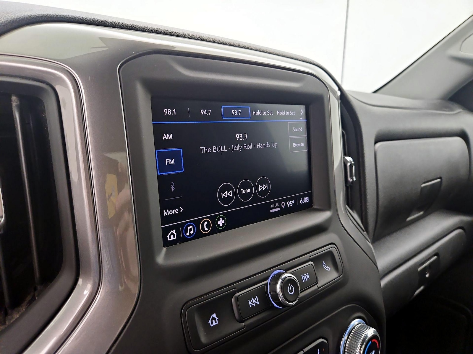 2025 GMC Sierra 1500 Pro - Photo 16