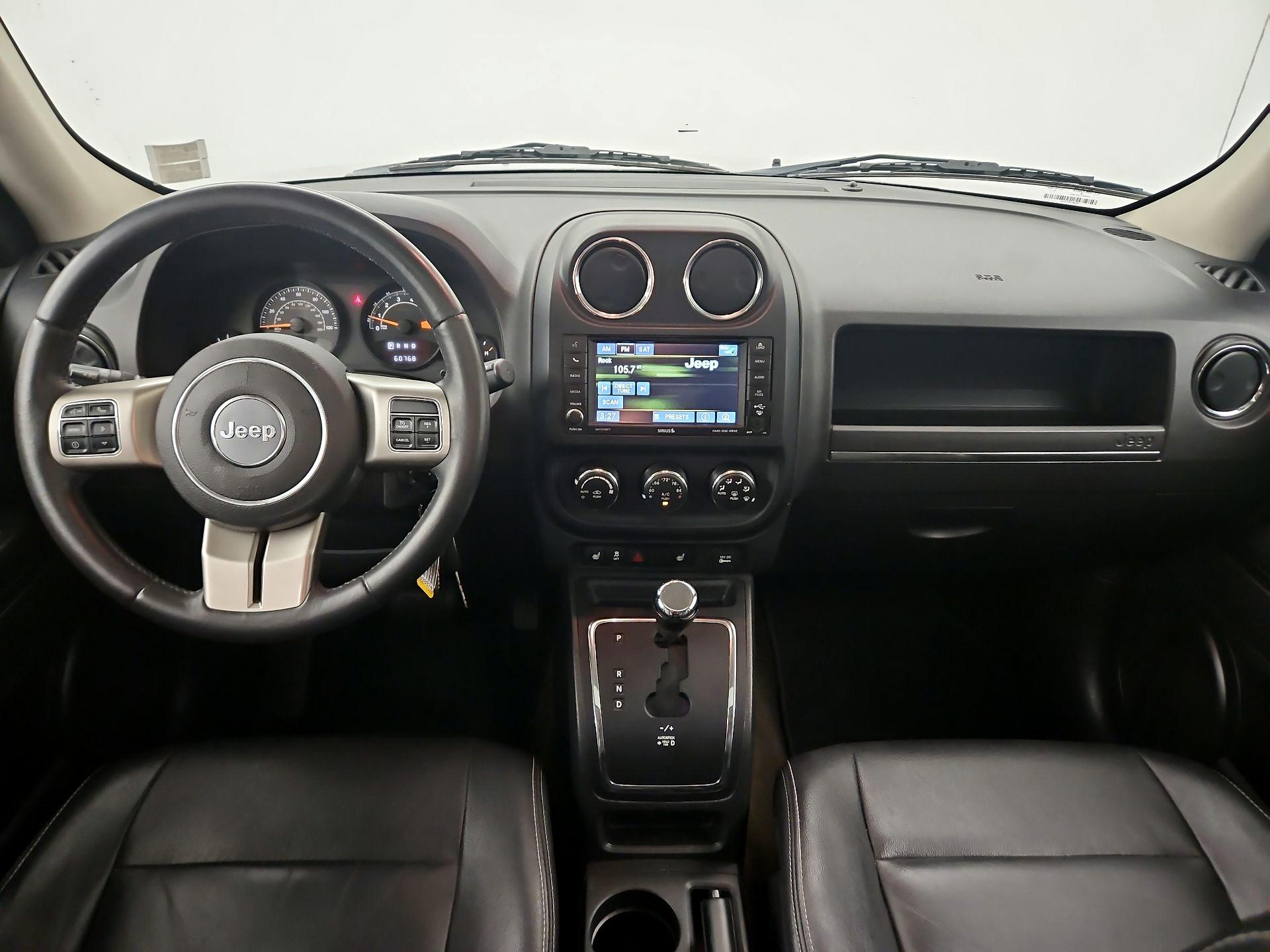 Thumbnail: 2016 Jeep Patriot - 9