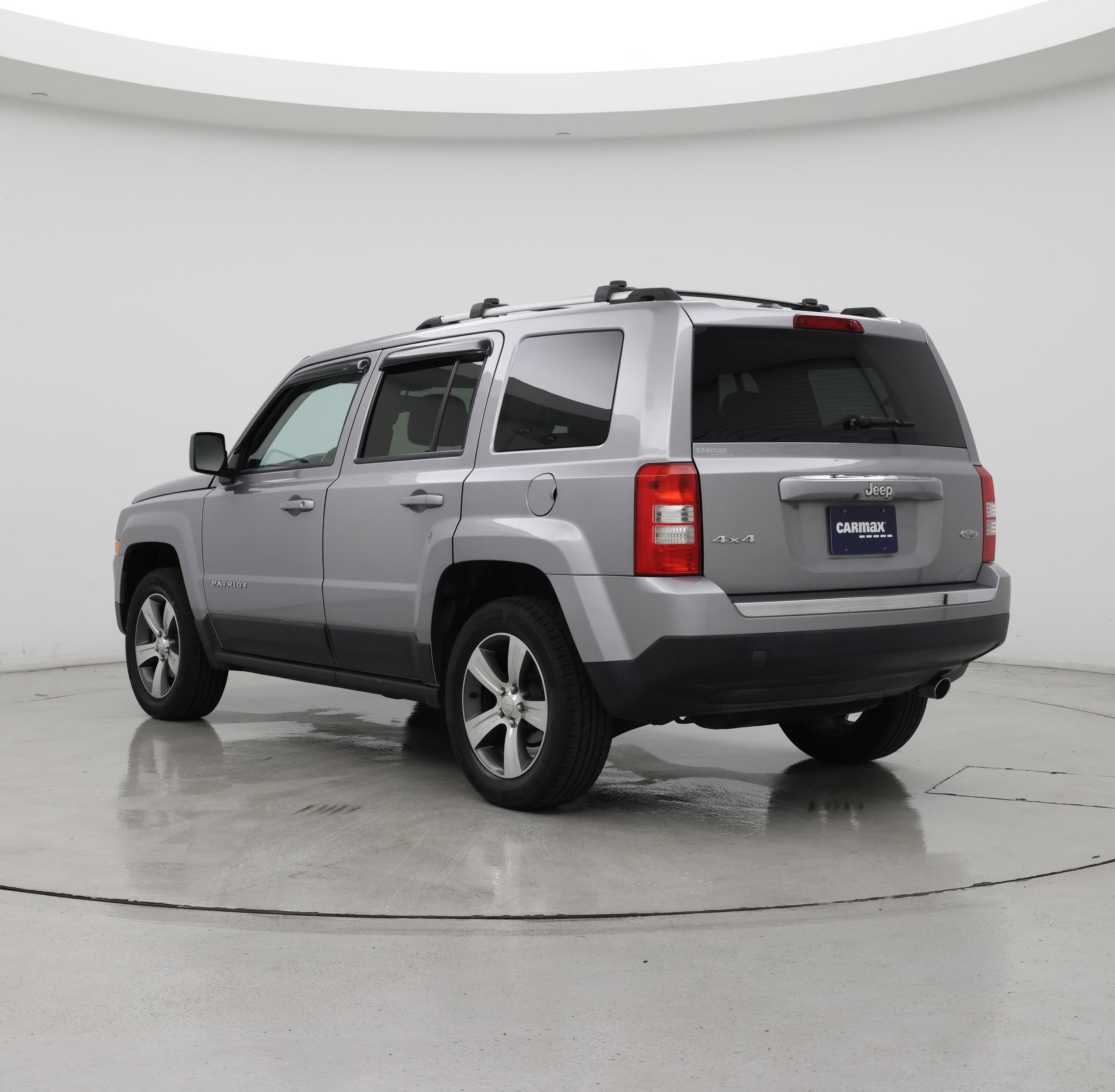 Thumbnail: 2016 Jeep Patriot - 2