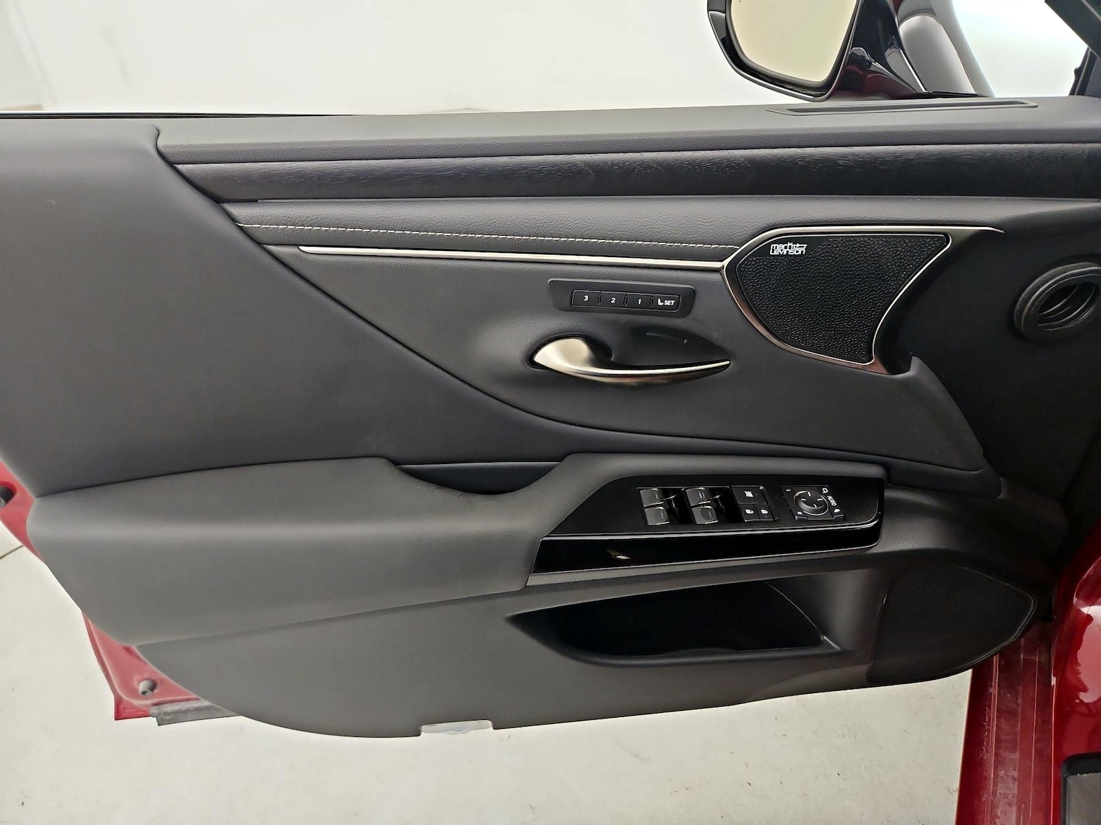 2025 Lexus ES 350 Luxury - Photo 13