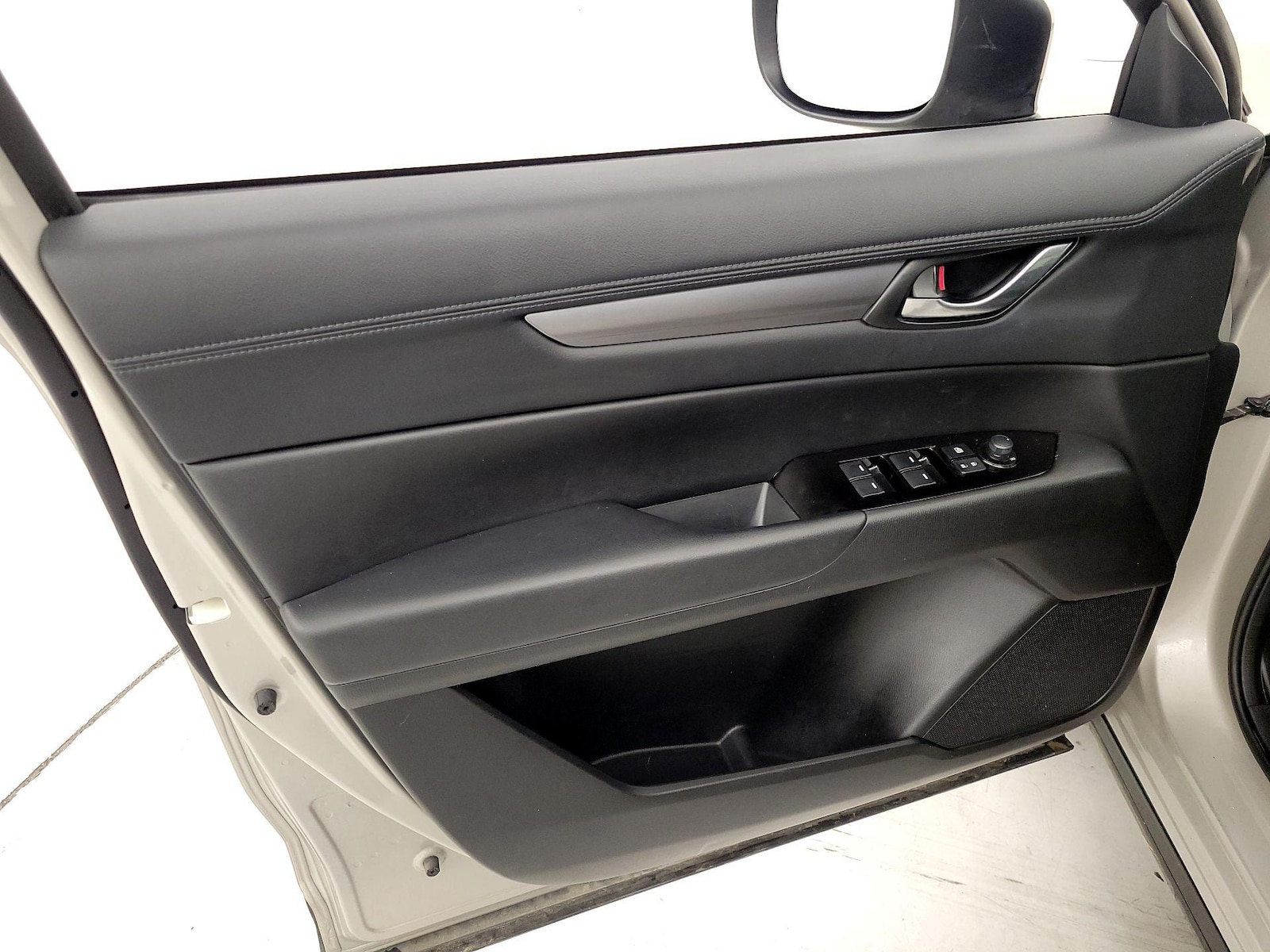 2025 Mazda CX-5 S Preferred package - Photo 13