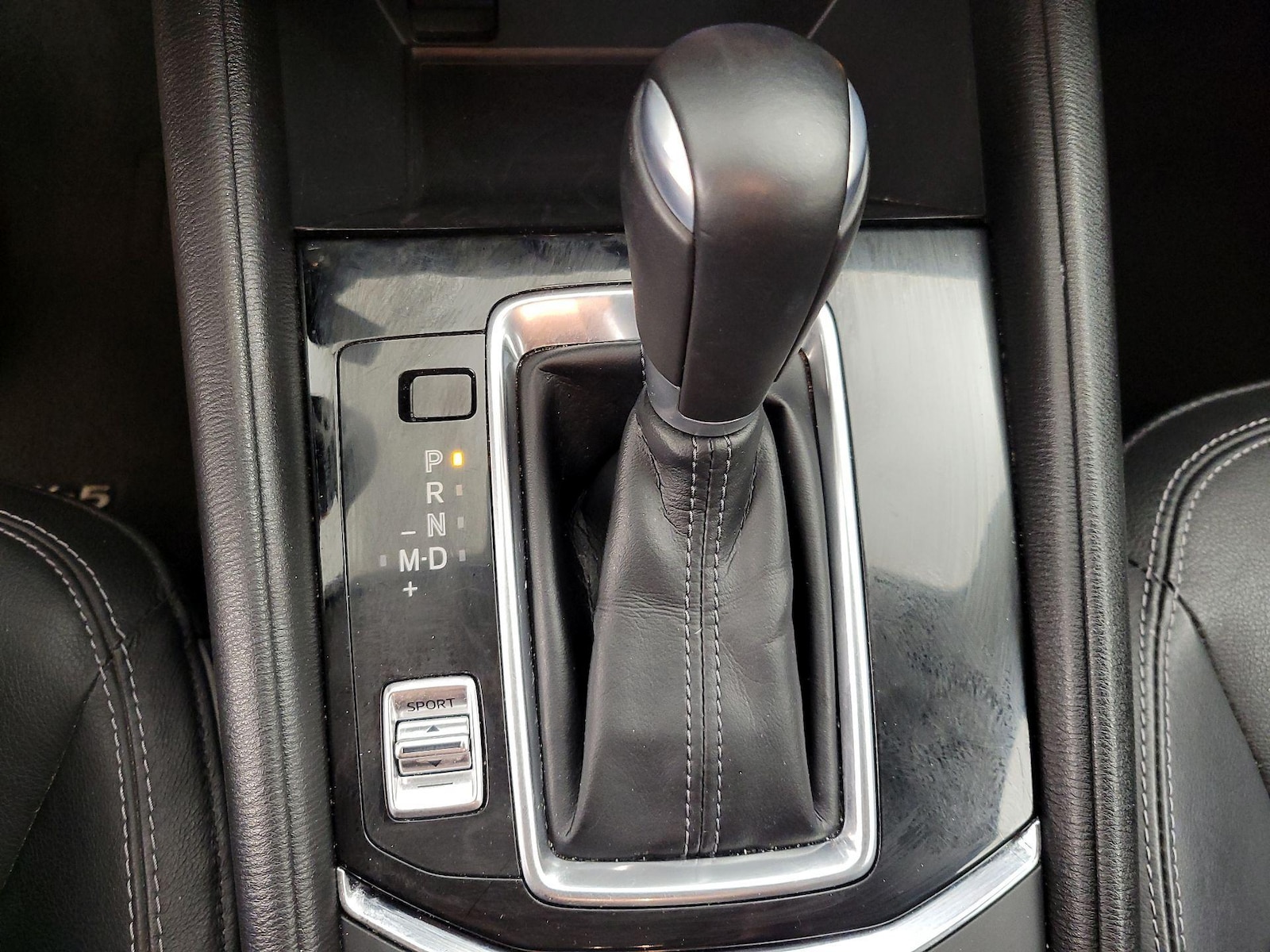 2025 Mazda CX-5 S Preferred package - Photo 18
