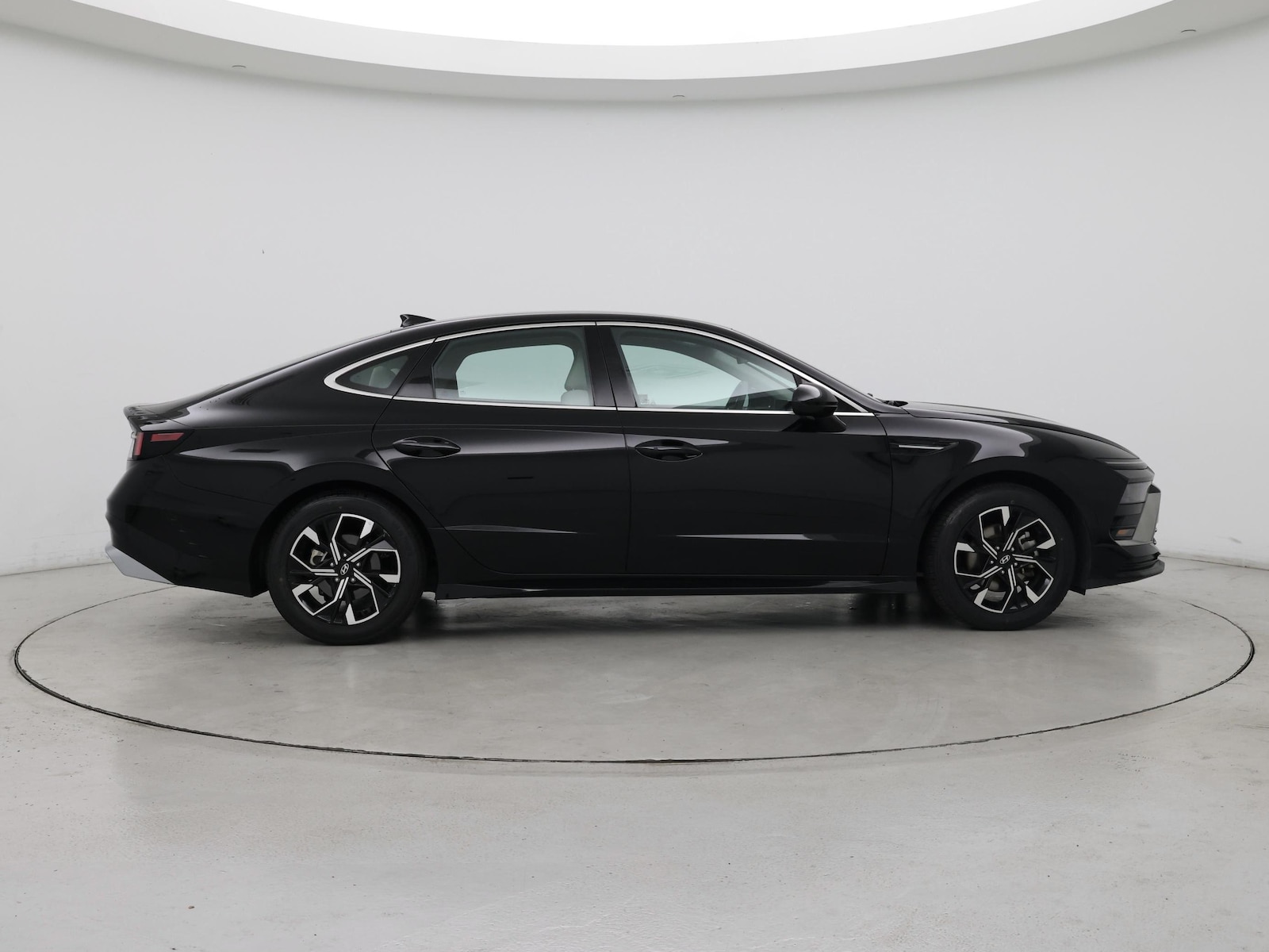 2025 Hyundai Sonata SEL - Photo 8