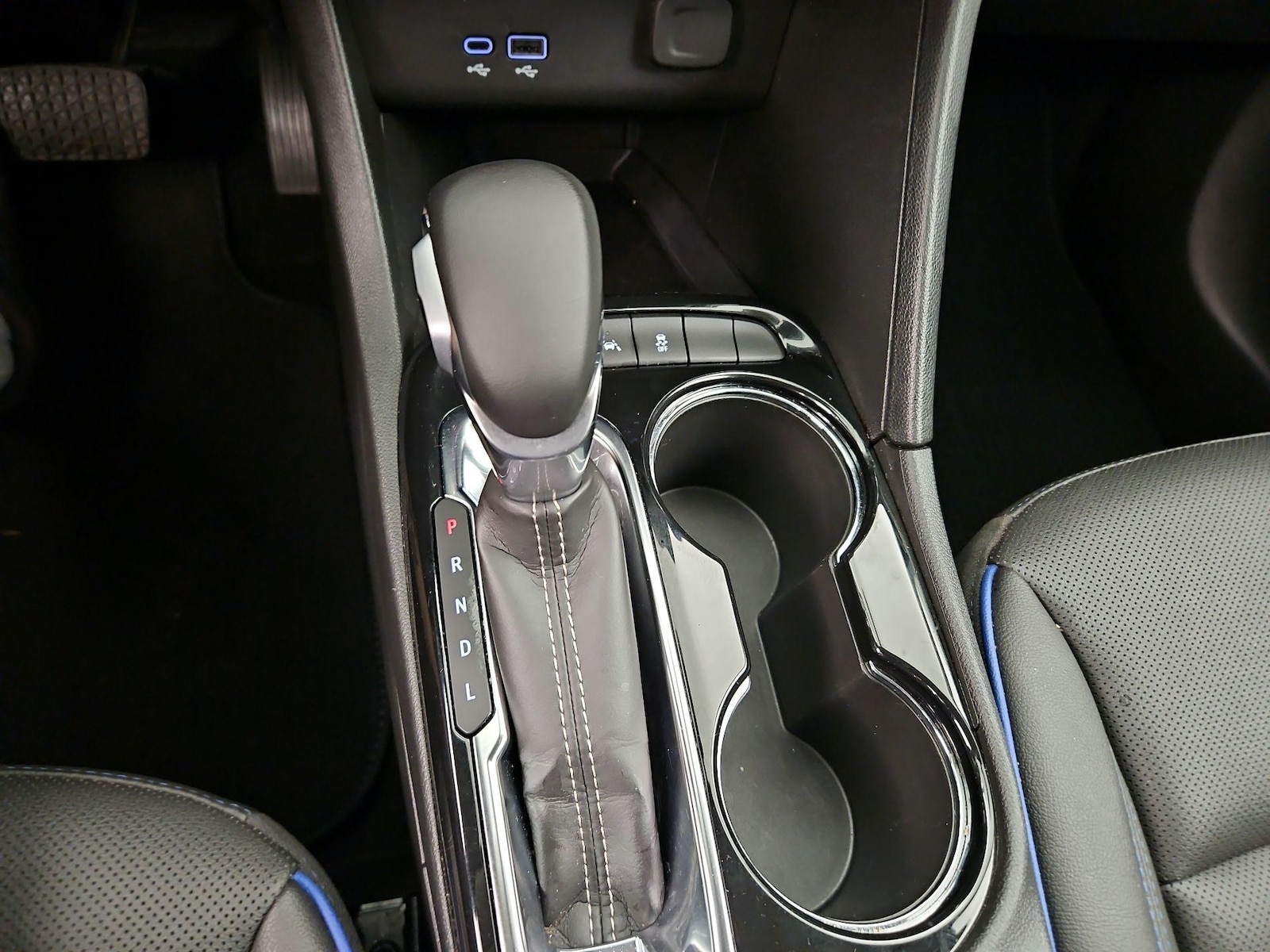 2026 Buick Encore GX Sport Touring - Photo 18
