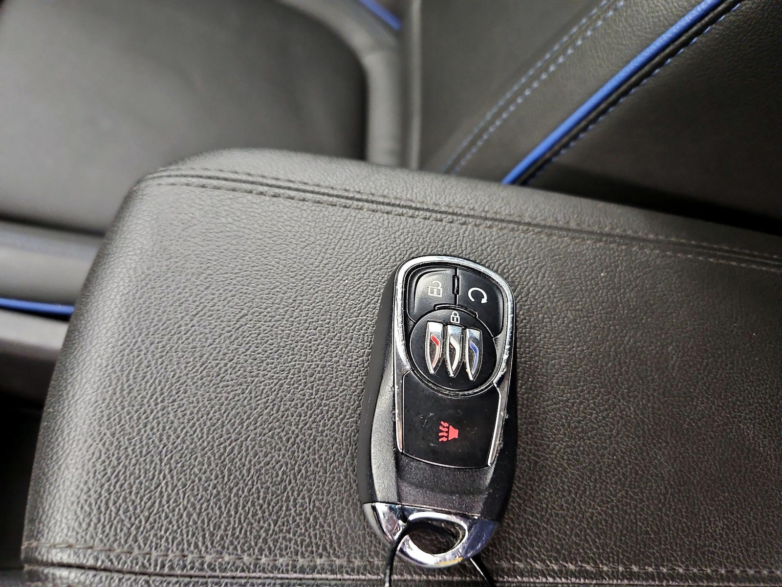 2026 Buick Encore GX Sport Touring - Photo 23