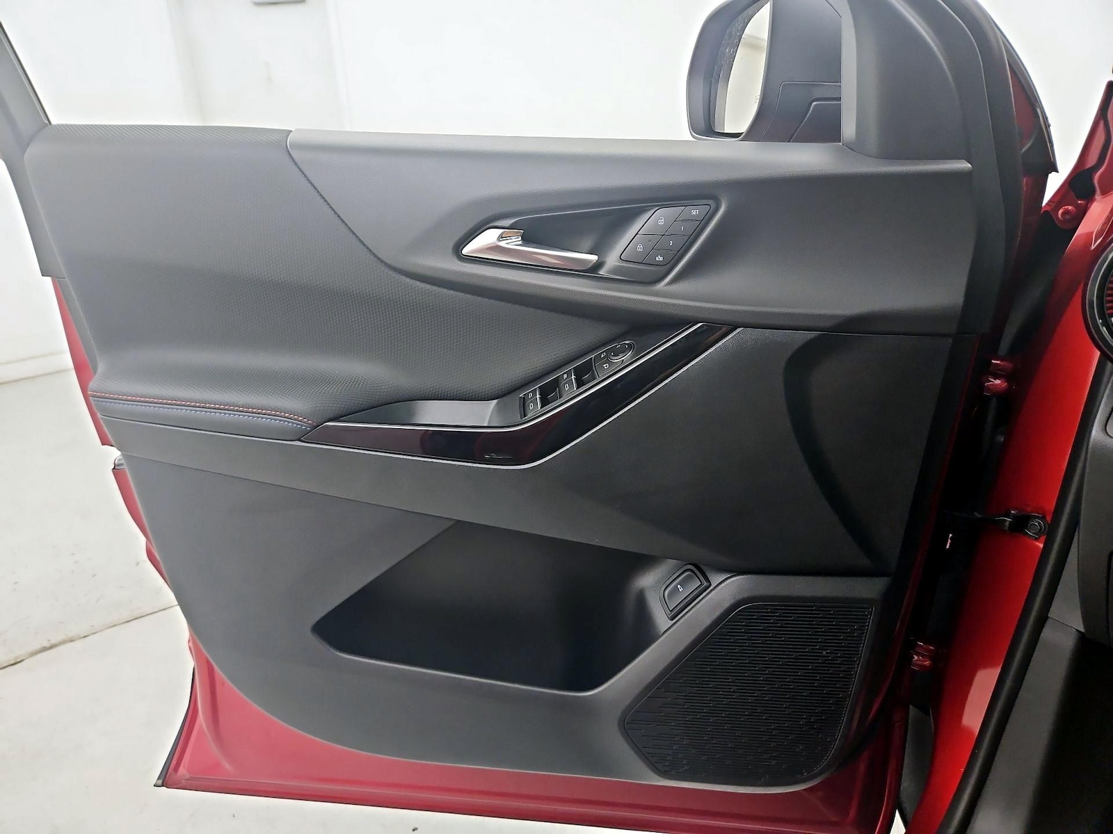 2026 Chevrolet Equinox RS - Photo 13