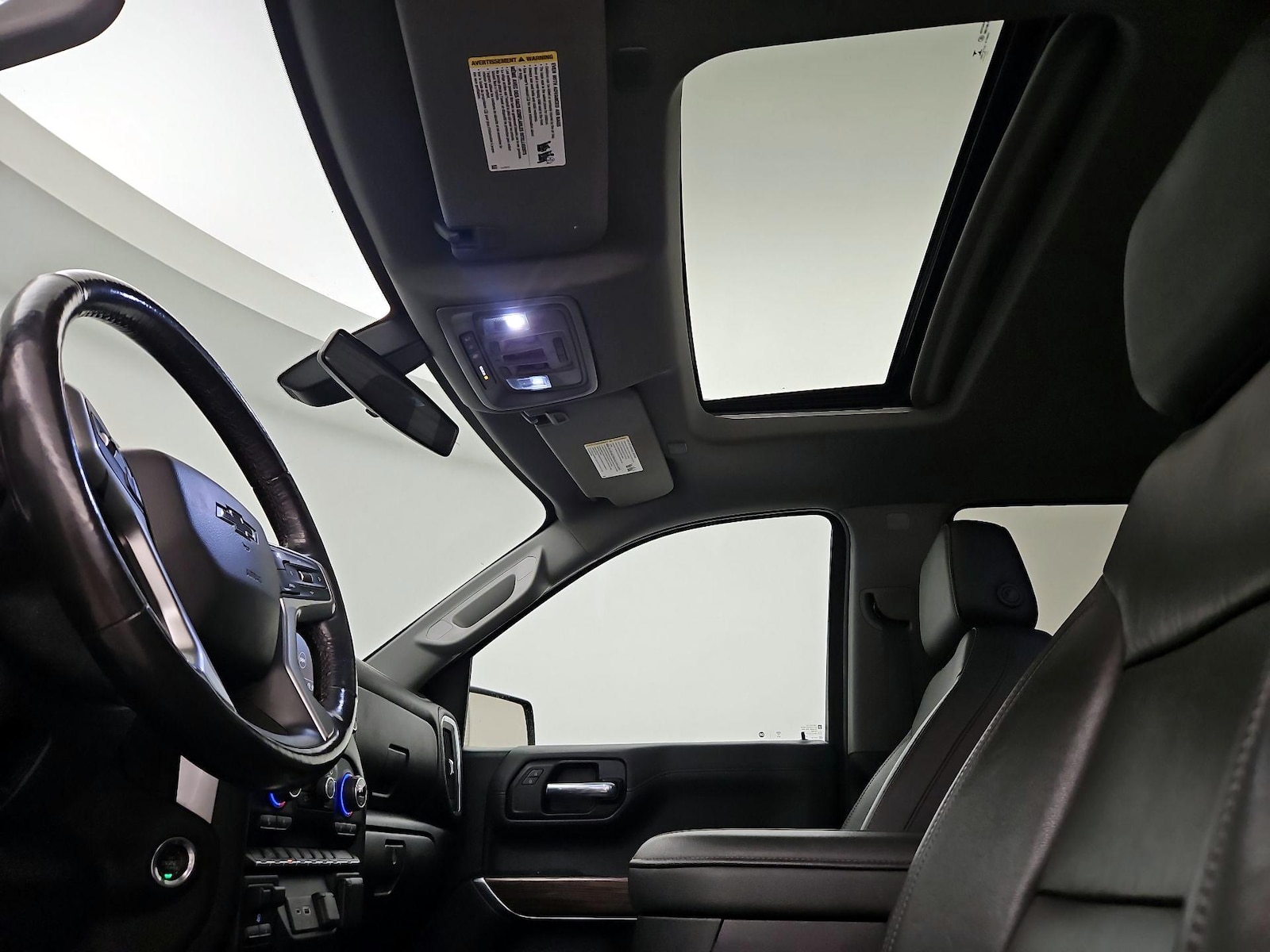 Sunroof(s) & Overhead Airbags