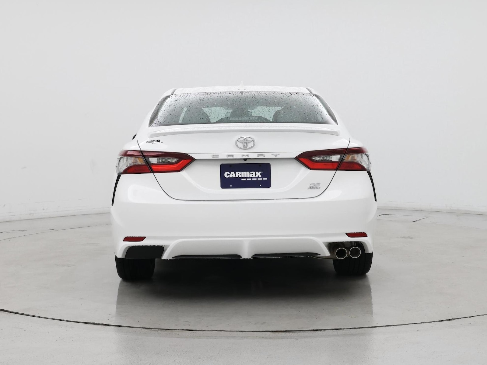 2022 Toyota Camry SE - Photo 7