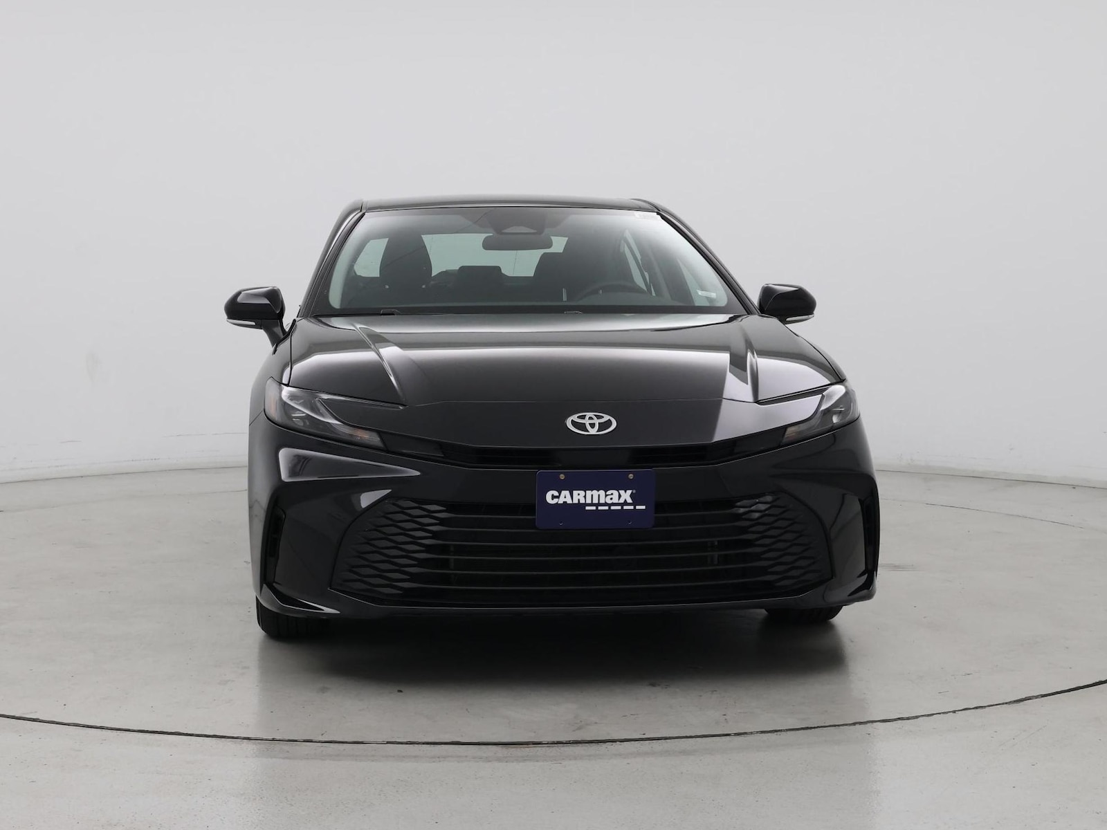 2025 Toyota Camry LE - Photo 6