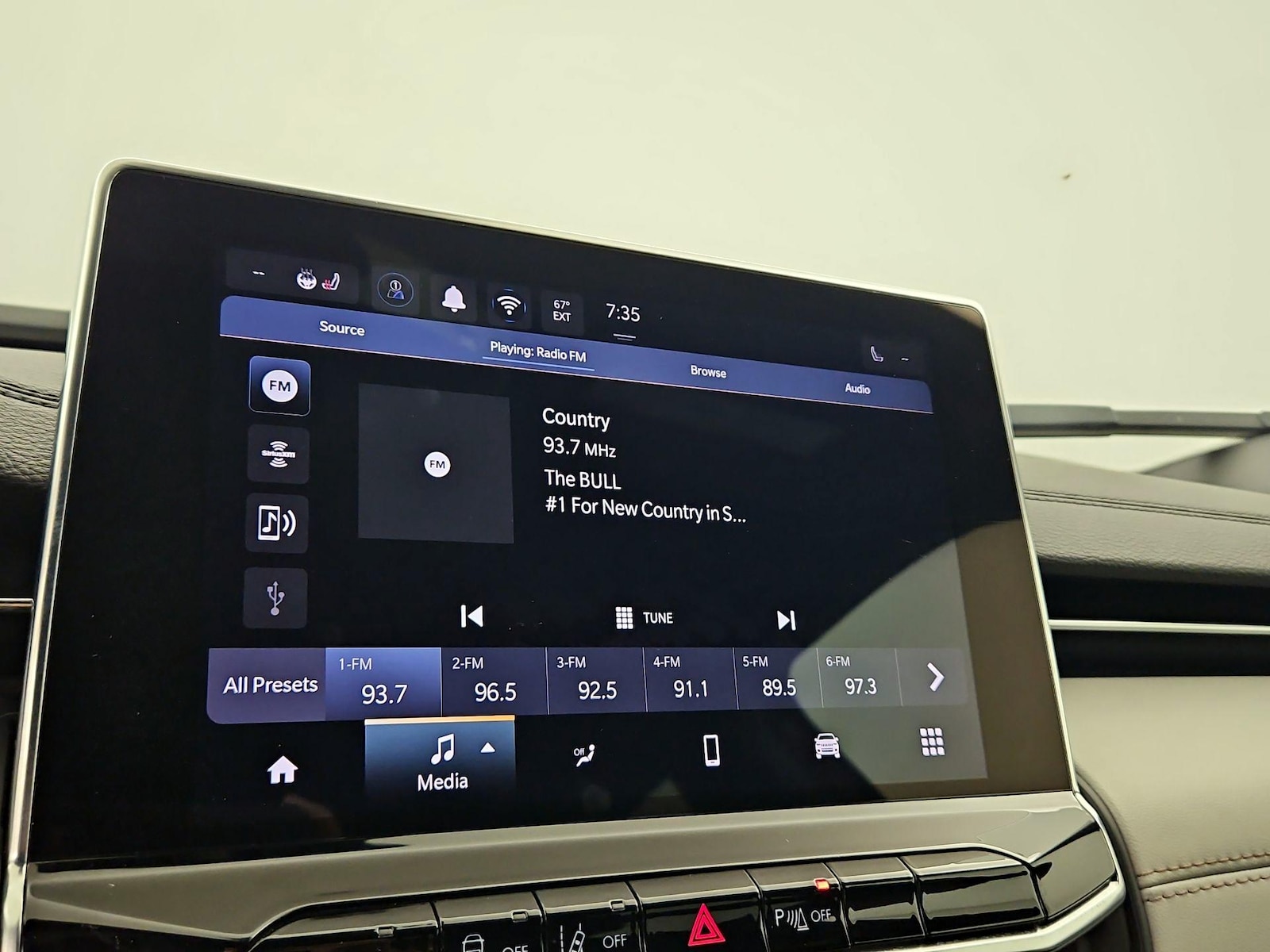 2025 Jeep Compass Limited - Photo 16
