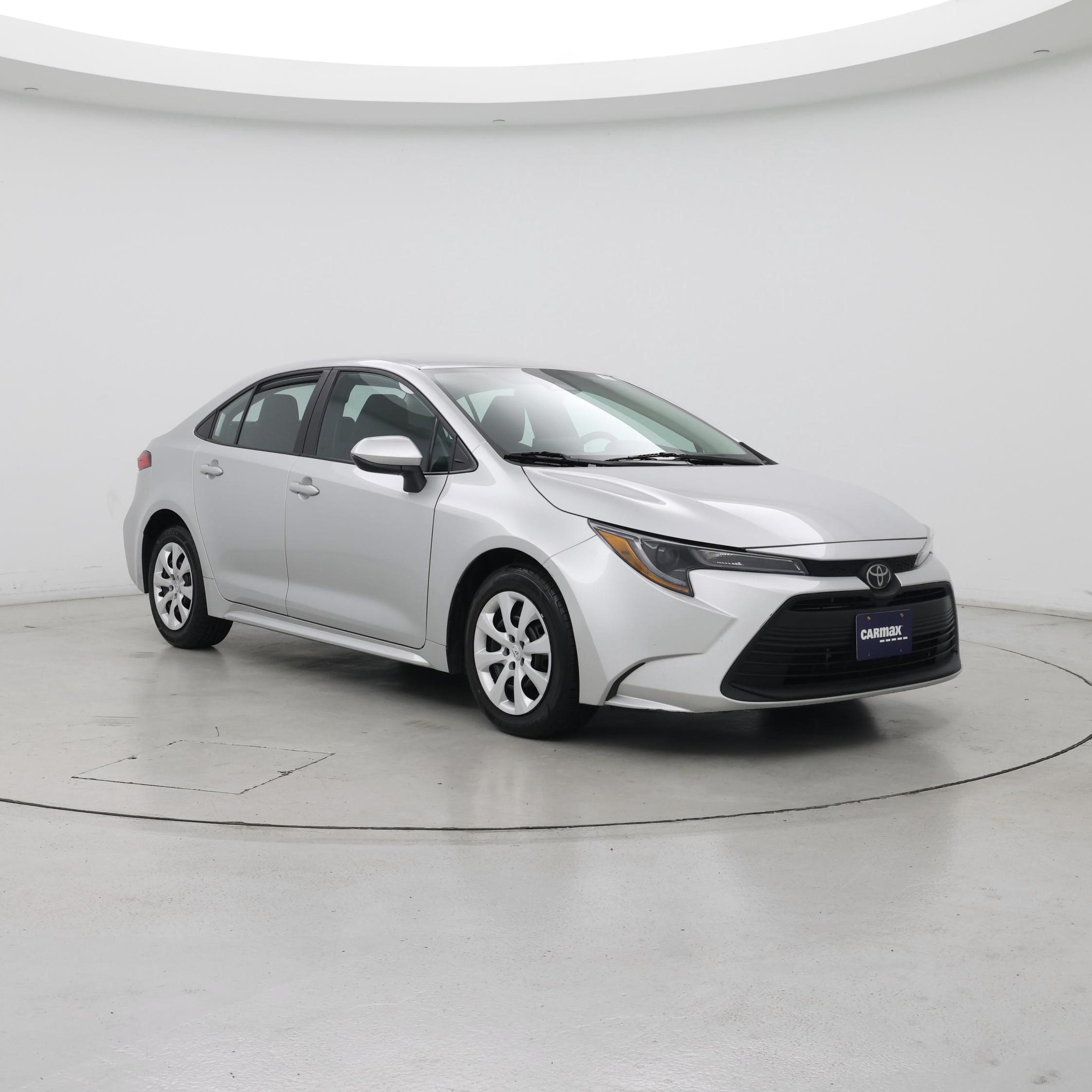 Silver 2025 Toyota Corolla Sedan Front-Wheel Drive Automatic